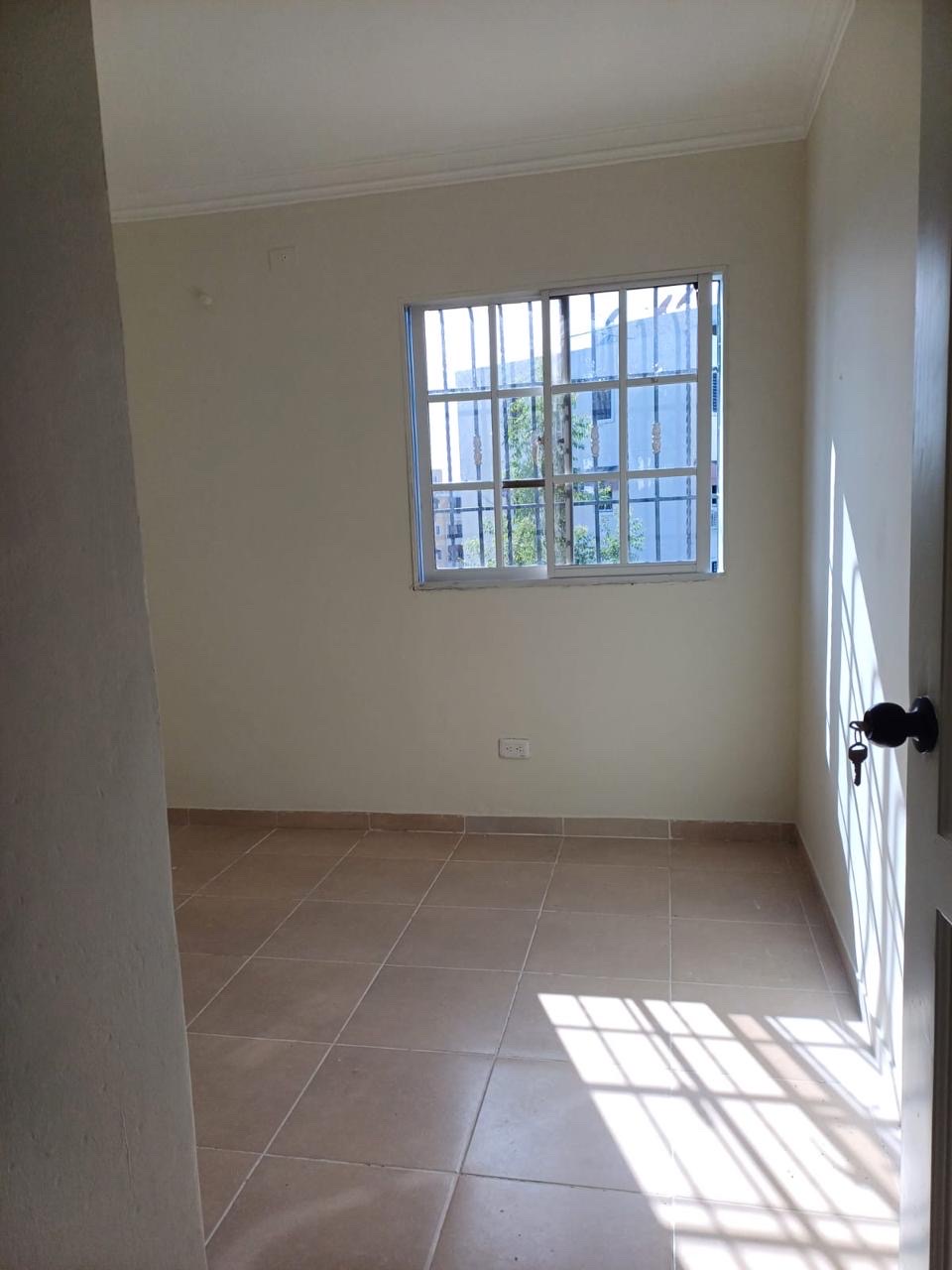 apartamentos - Vendo Apto en Residencial Esther 7