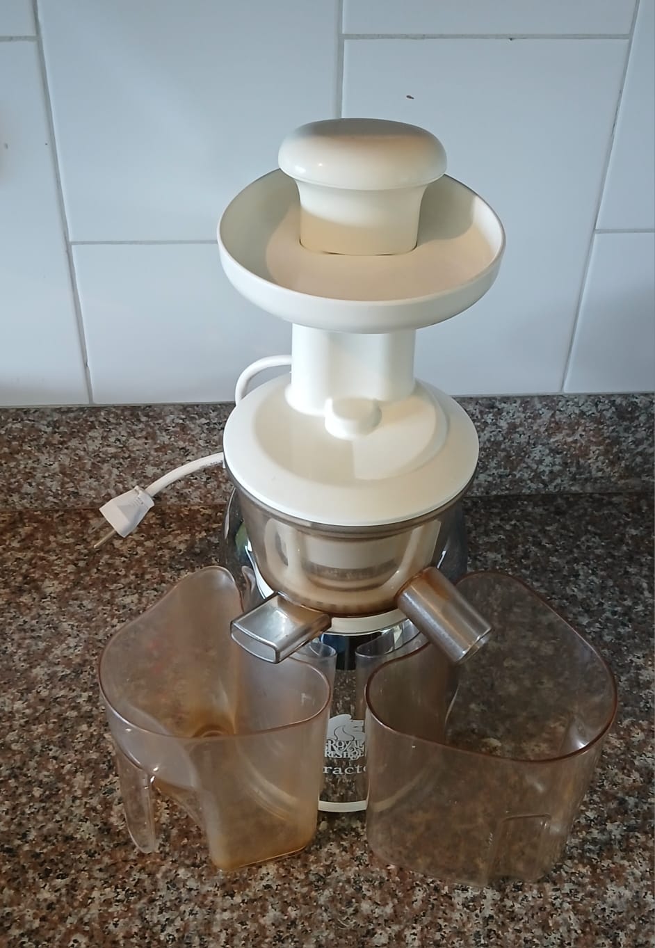 electrodomesticos - Vendo Extractor de Jugo Royal Prestige  1
