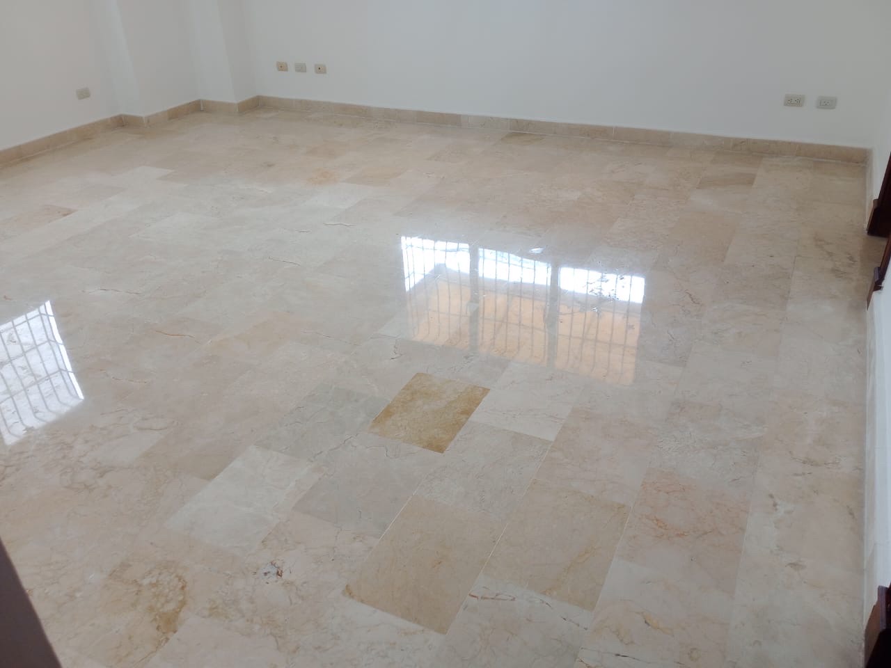 apartamentos - Apartamento en alquiler – 2do piso – 355 m² Totales
 7