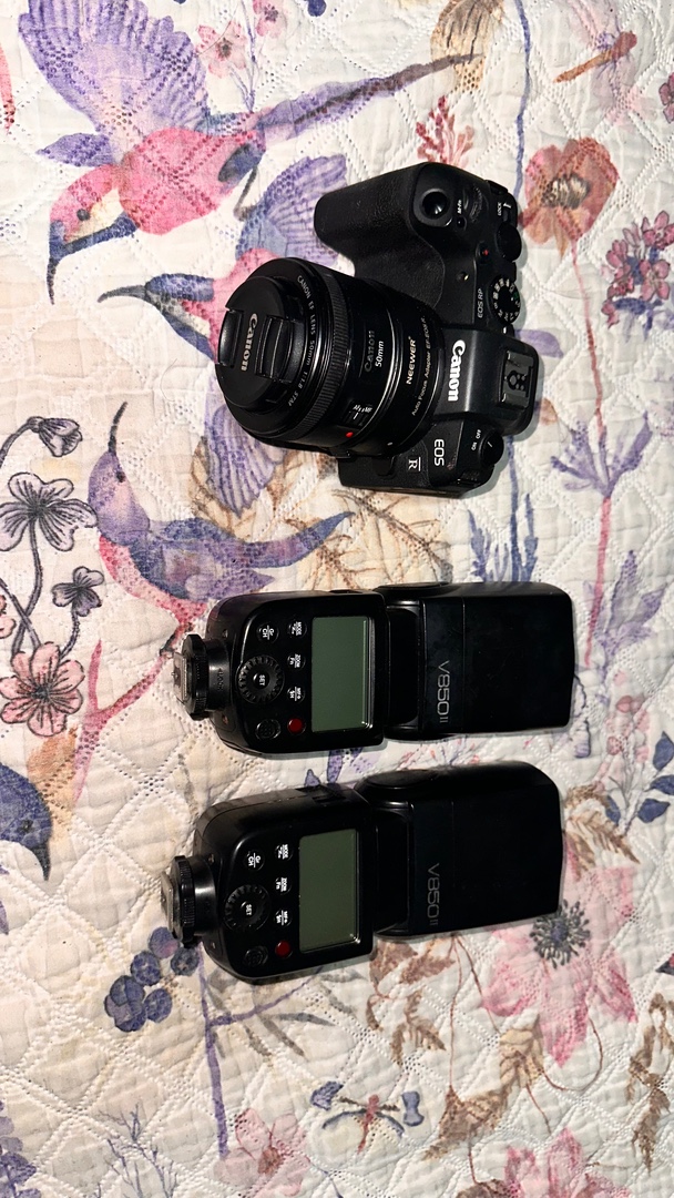 camaras y audio - Canon EOS RP: full-frame ligera, 26MP, video 4K recortado, pantalla abatible. 1