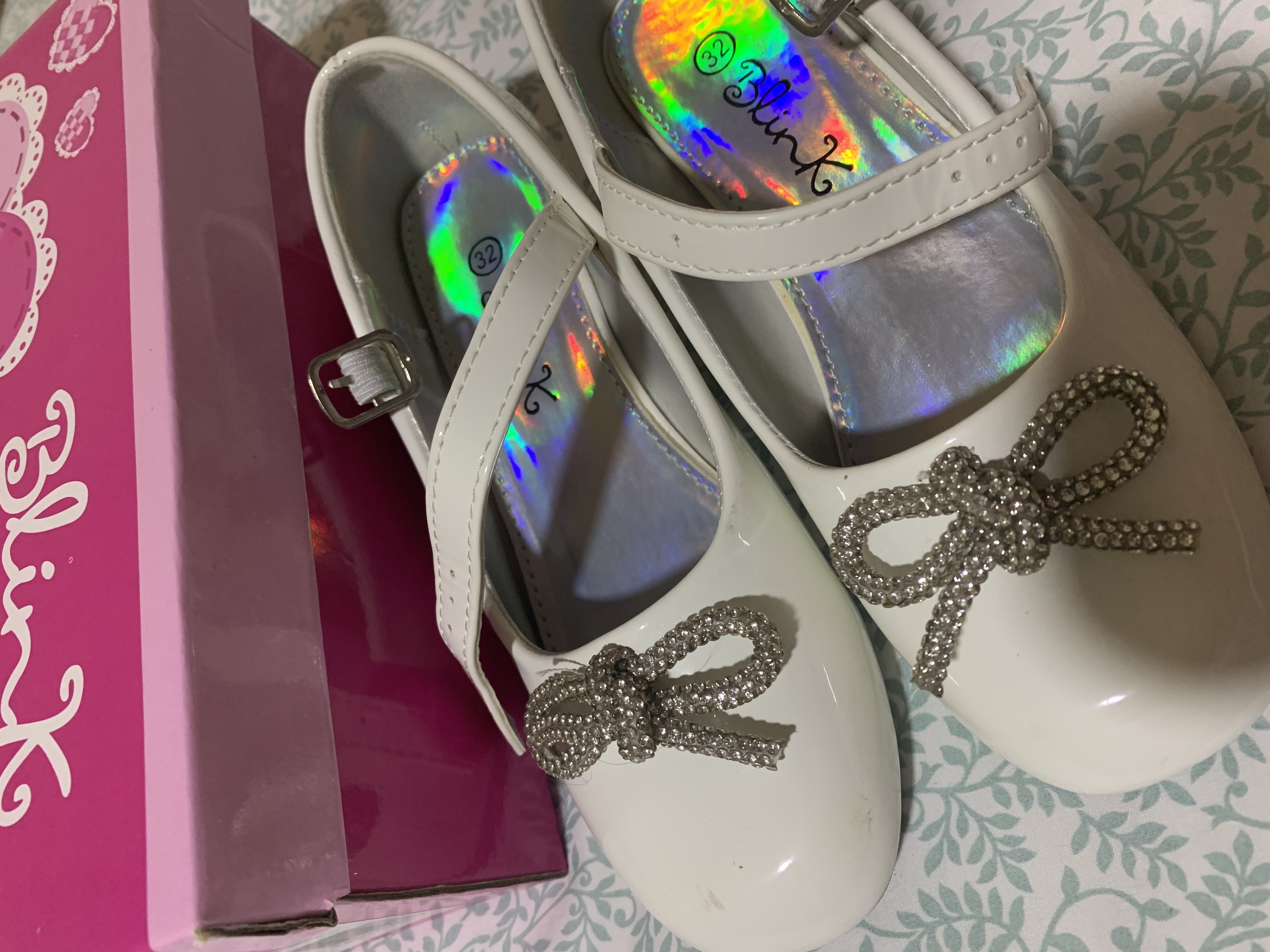 ropa y zapatos - Zapatos blanco de niña 1