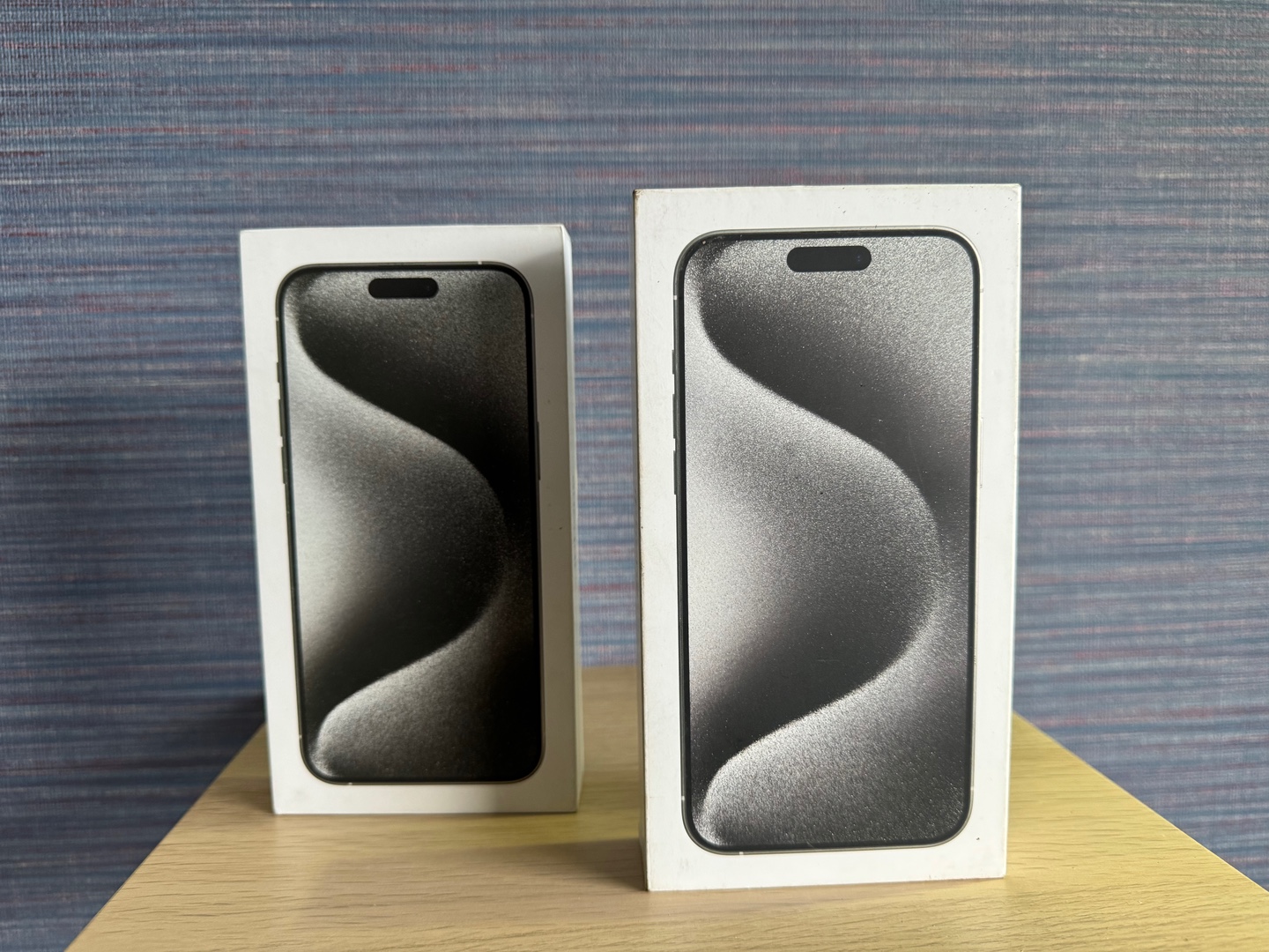celulares y tabletas - iPhone 15 Pro Max 256GB White Titanium Sellados 0