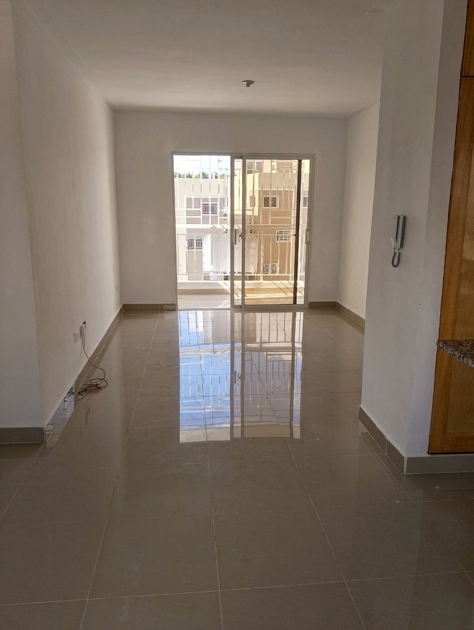 apartamentos -  Residencial Paseo del Arroyo, Av. Jacobo Majluta 3