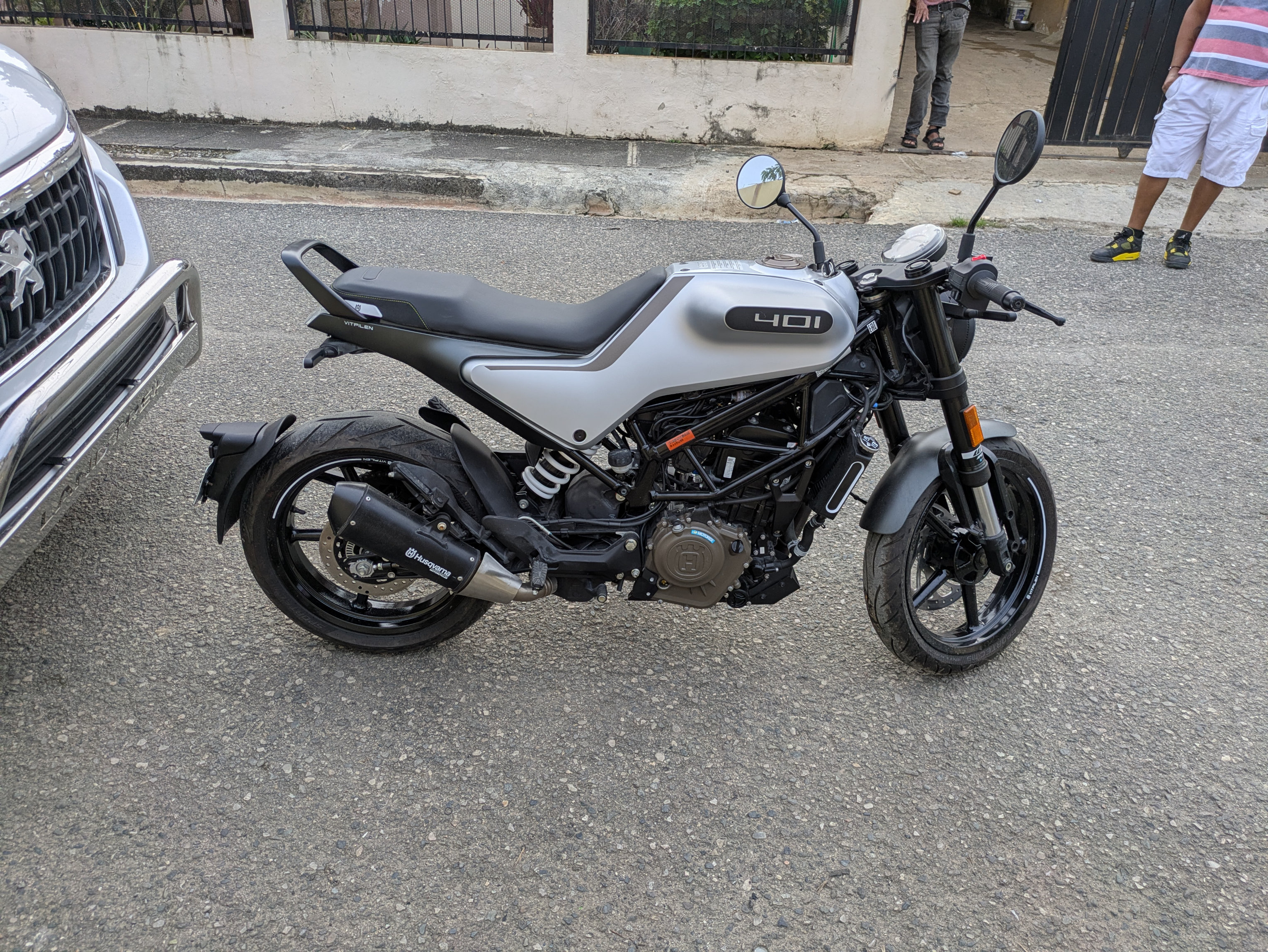 motores y pasolas - Husqvarna Vitpilen 401 6