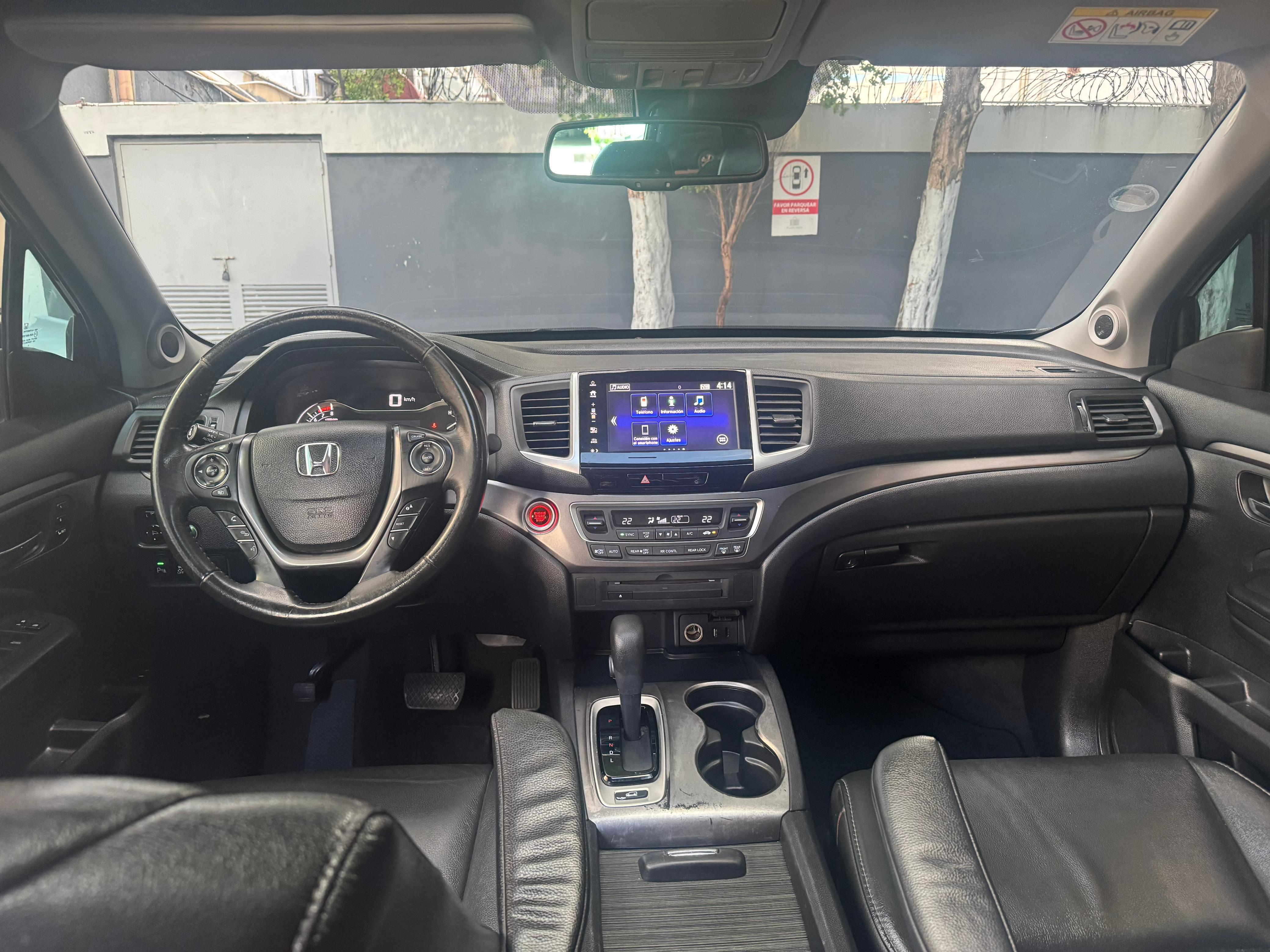 jeepetas y camionetas - Honda Pilot 2018 EXL AWD Comprada en Agencia Bella 4