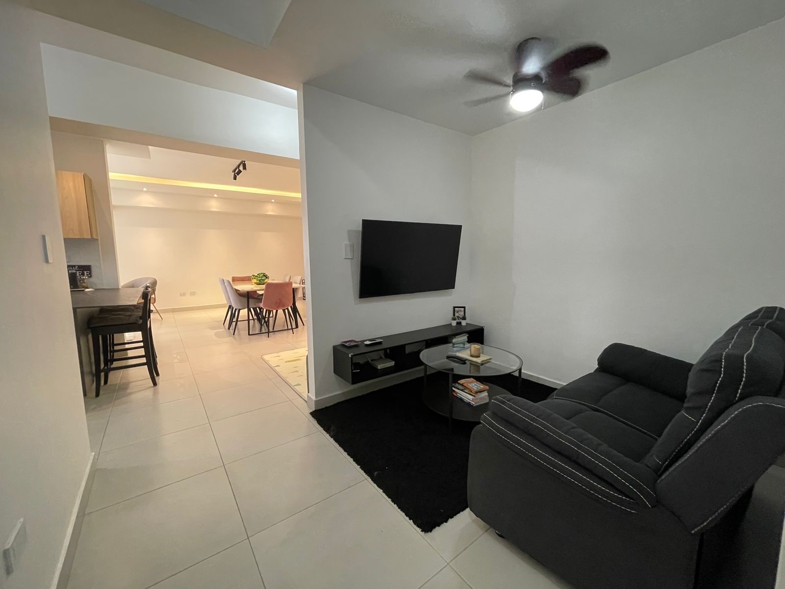 apartamentos - Vendo naco oportunidad dos habitaciones dos parque 4