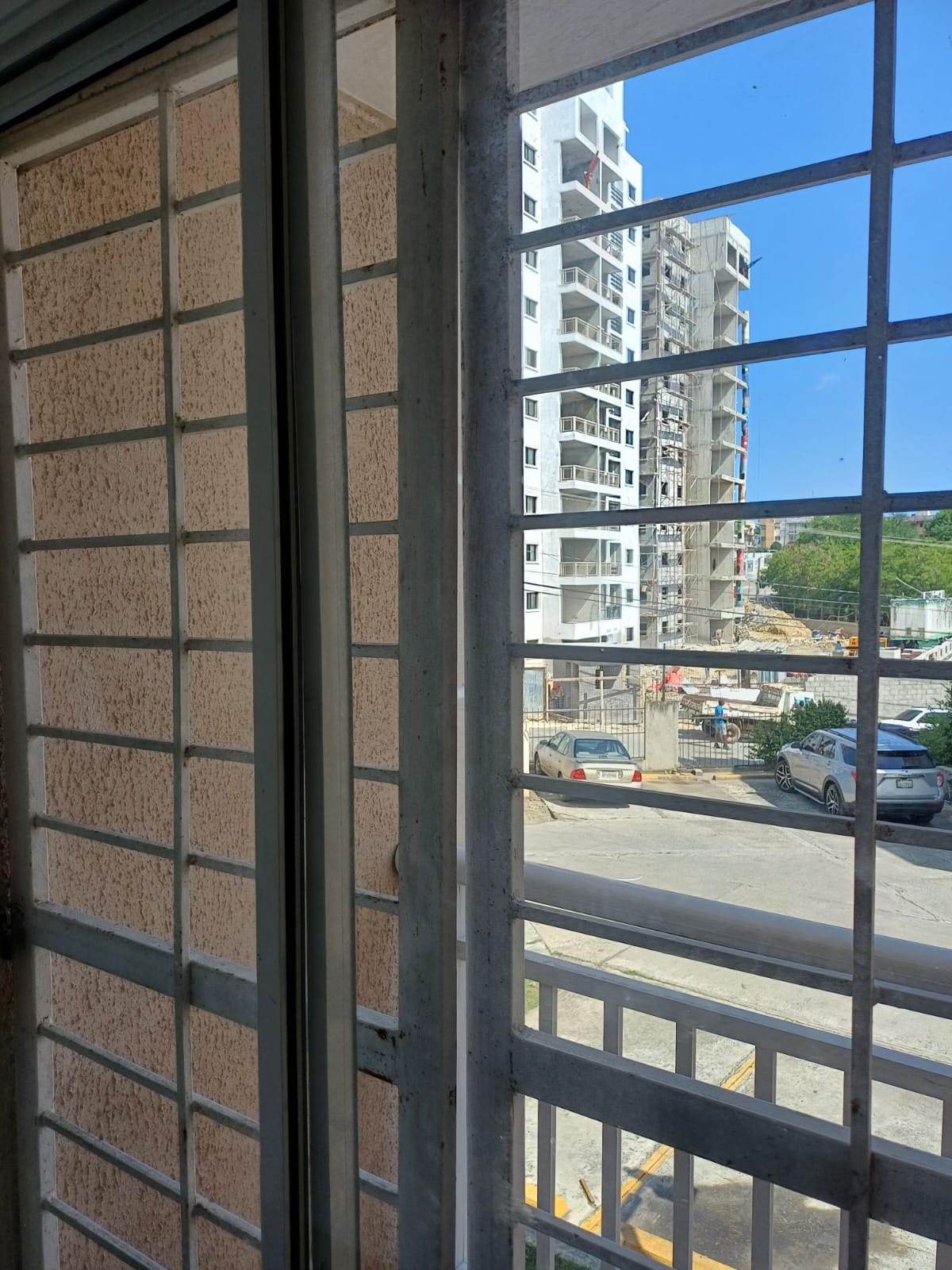 apartamentos - VENDO APTO EN EL RES. COLINAS DEL ARROYO, JACOBO M 3
