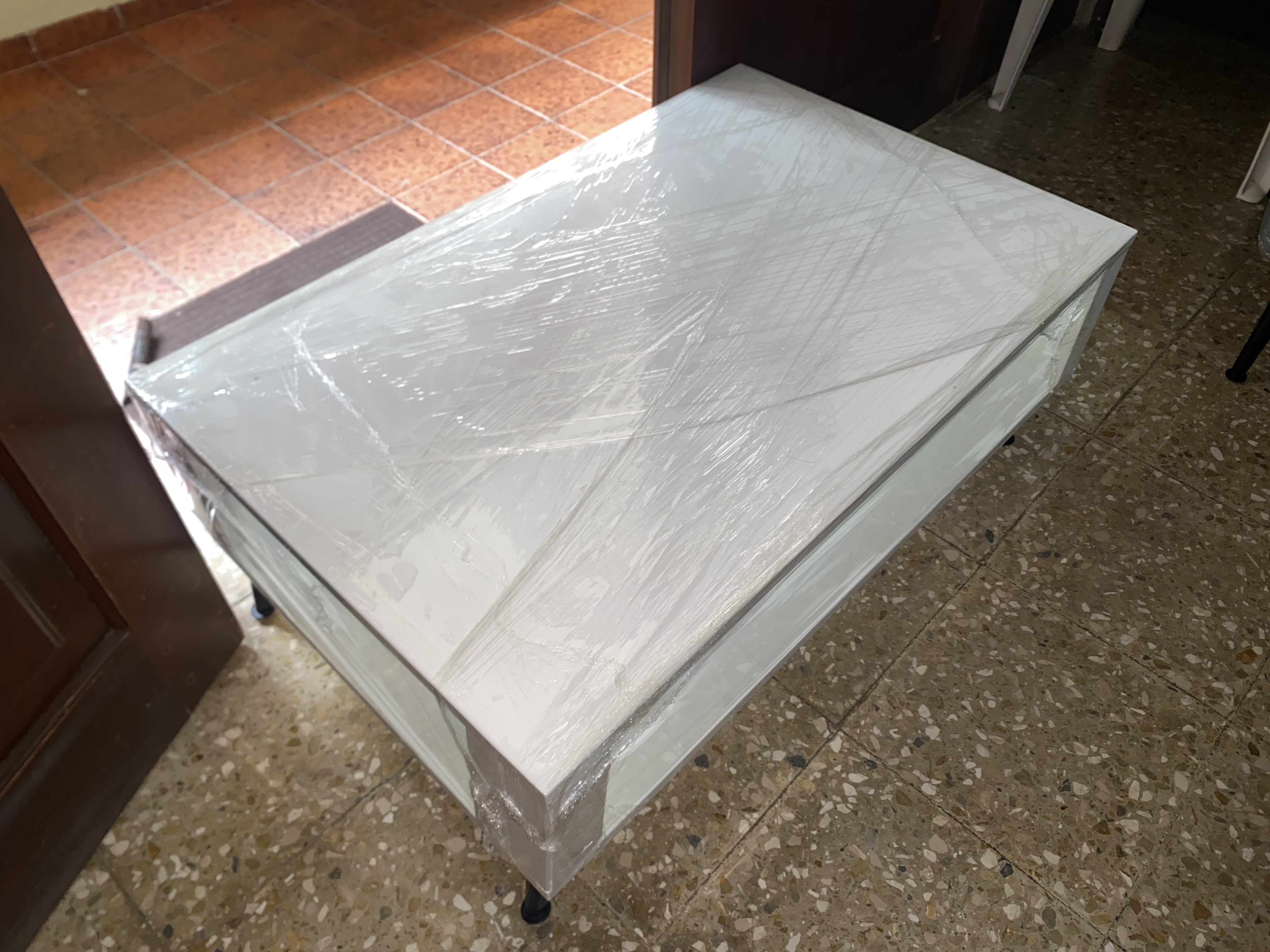 muebles y colchones - Juego de Muebles grises  con mesa de centro 3