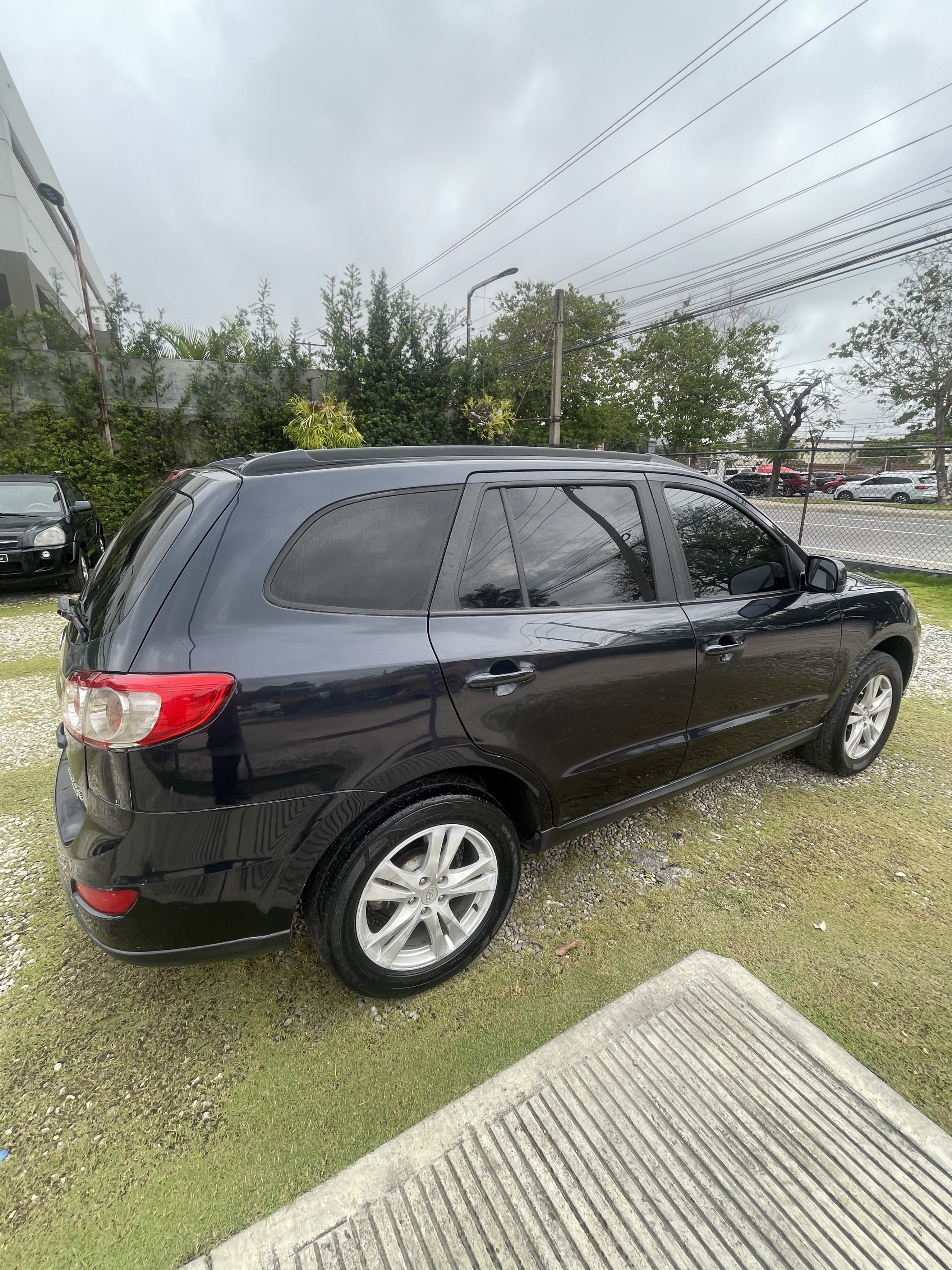 jeepetas y camionetas - Hyundai Santa Fe 2011 4x4  4