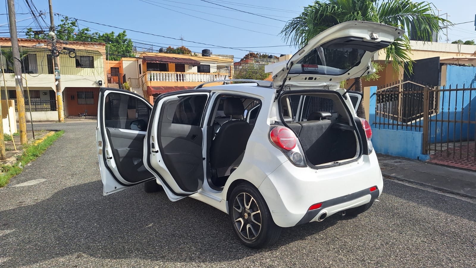 carros - Vendo Chevrolet spark 2014 LT nuevo sin detalles  8