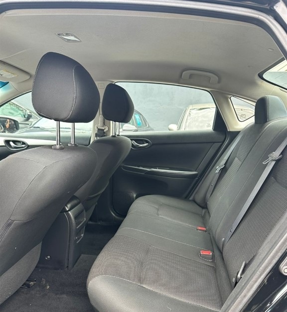 carros - 2019 Nissan Sentra  3