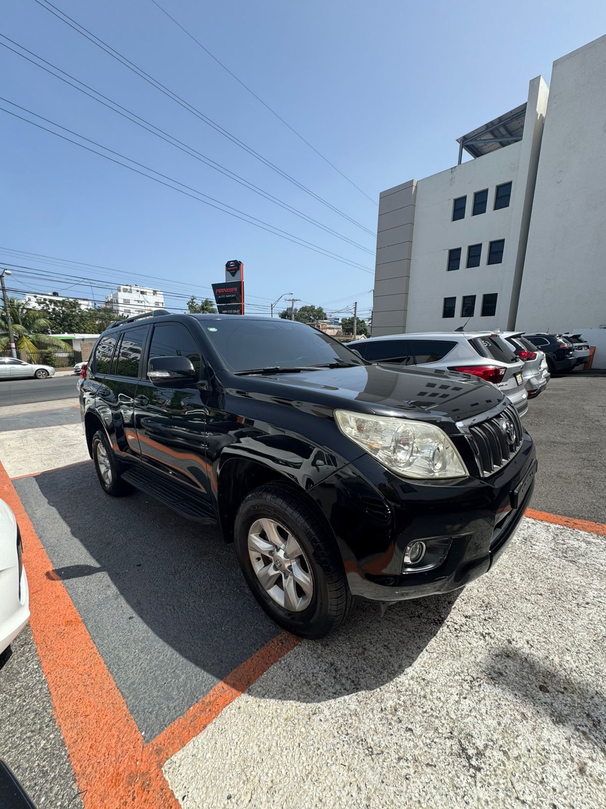 jeepetas y camionetas - Toyota Land Cruiser Prado TX 2011 1