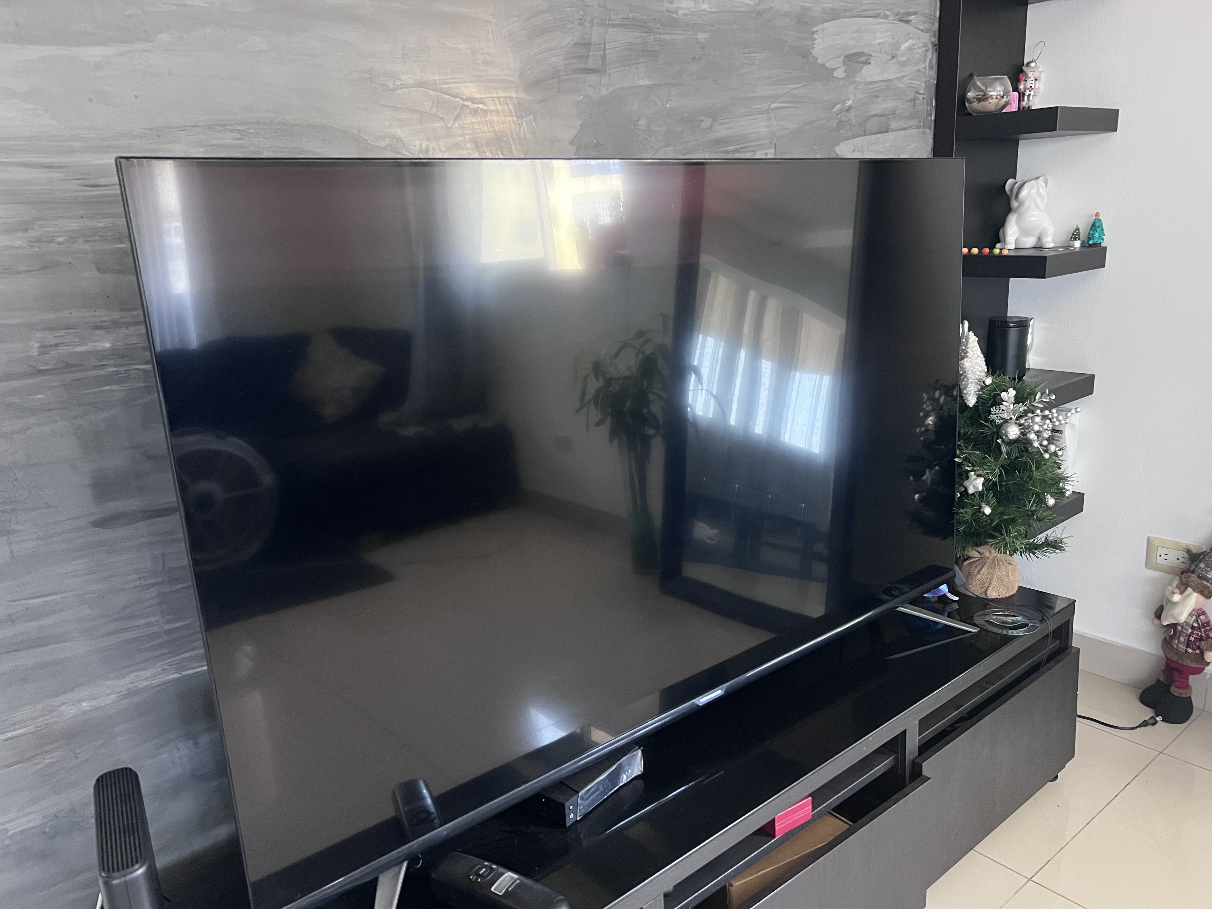 electrodomesticos - TV de 65” Tecnomaster  0