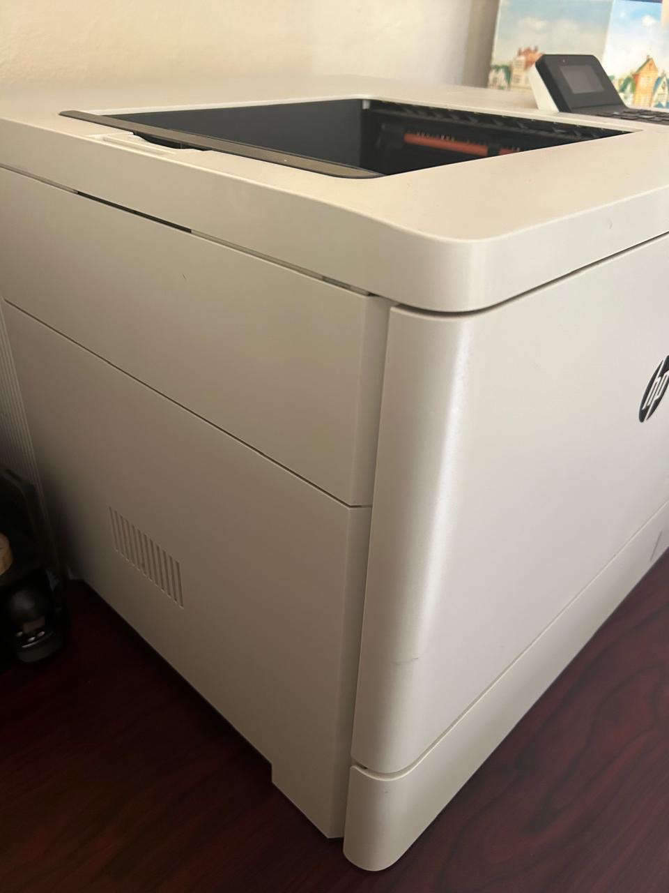 impresoras y scanners - Impresora Láser M553 3