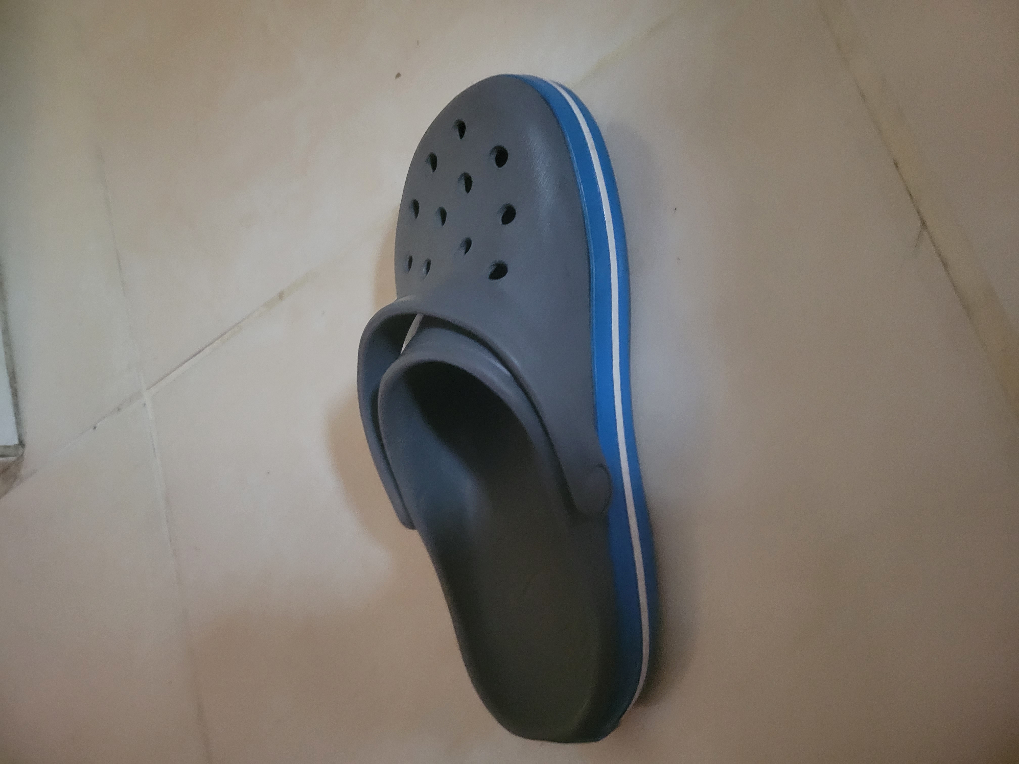 ropa y zapatos - Vendo croc 3