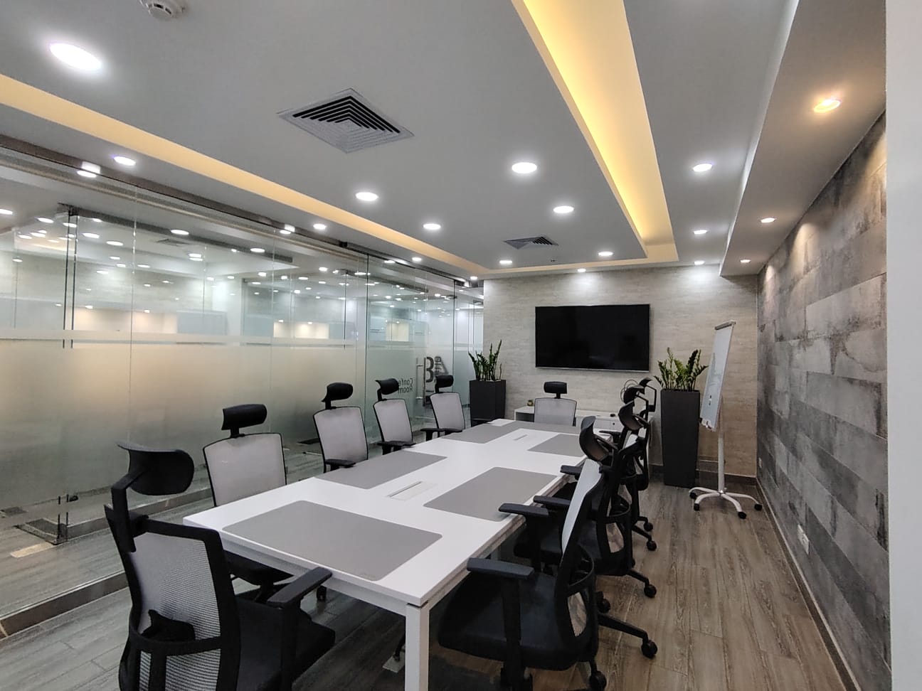 oficinas y locales comerciales - Oficina Amueblada en Alquiler en La Esperilla 2
