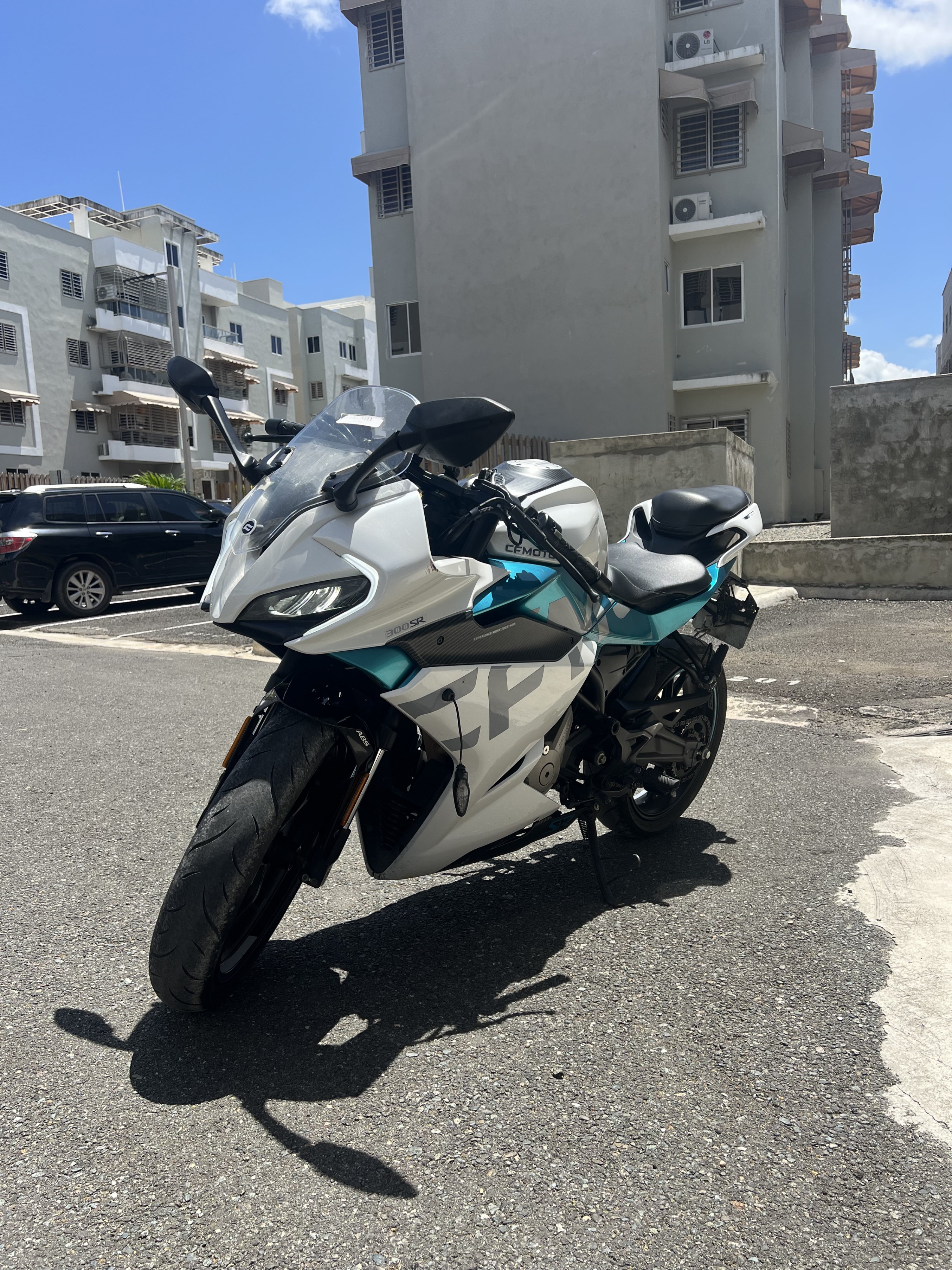 motores y pasolas - Se vende CF Moto 300 SR  4