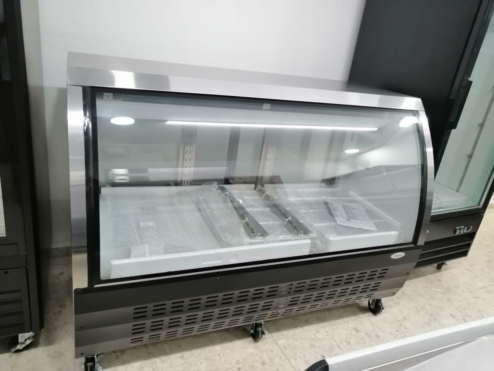 equipos profesionales - Freezer exhibidores comerciales 1