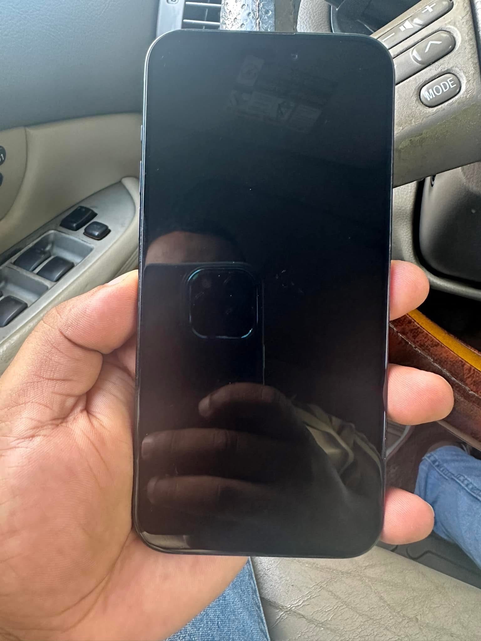 celulares y tabletas - vendo iphone 15 pro max 256gb factory full 1