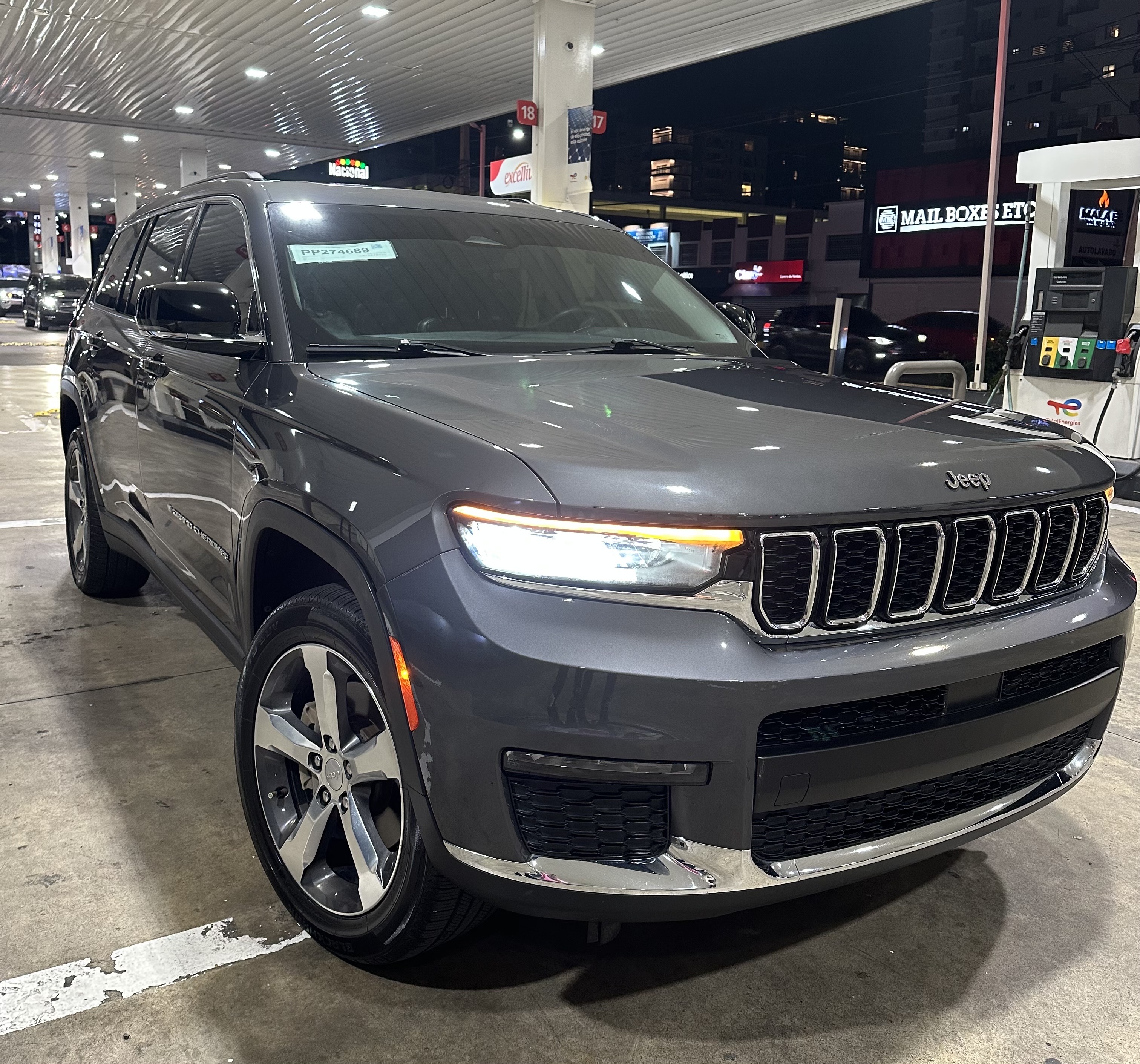 jeepetas y camionetas - Jeep Grand Cherokee L 2021, como Nueva. Garantía en motor y Transmision.