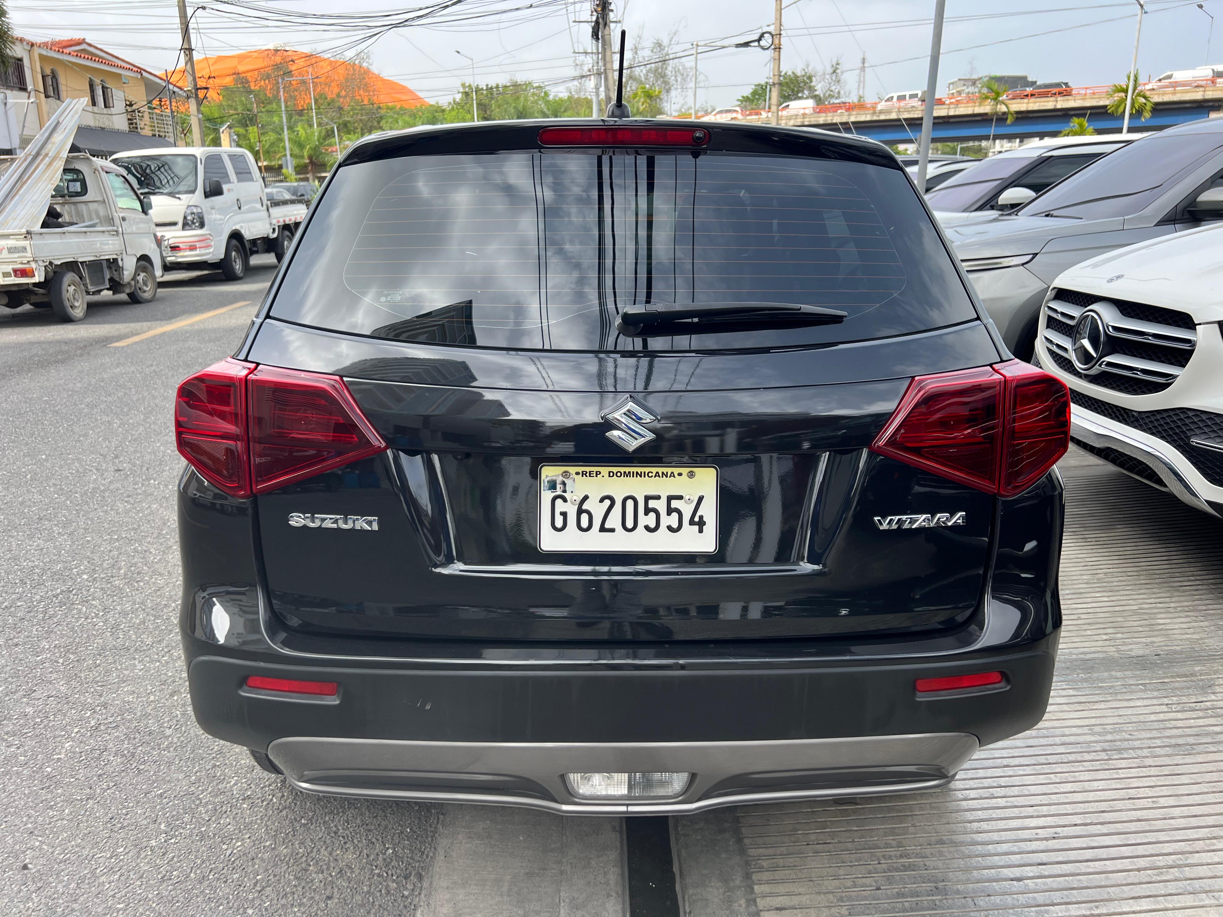 jeepetas y camionetas - SUZUKI VITARA 2023 EN PIEL 3