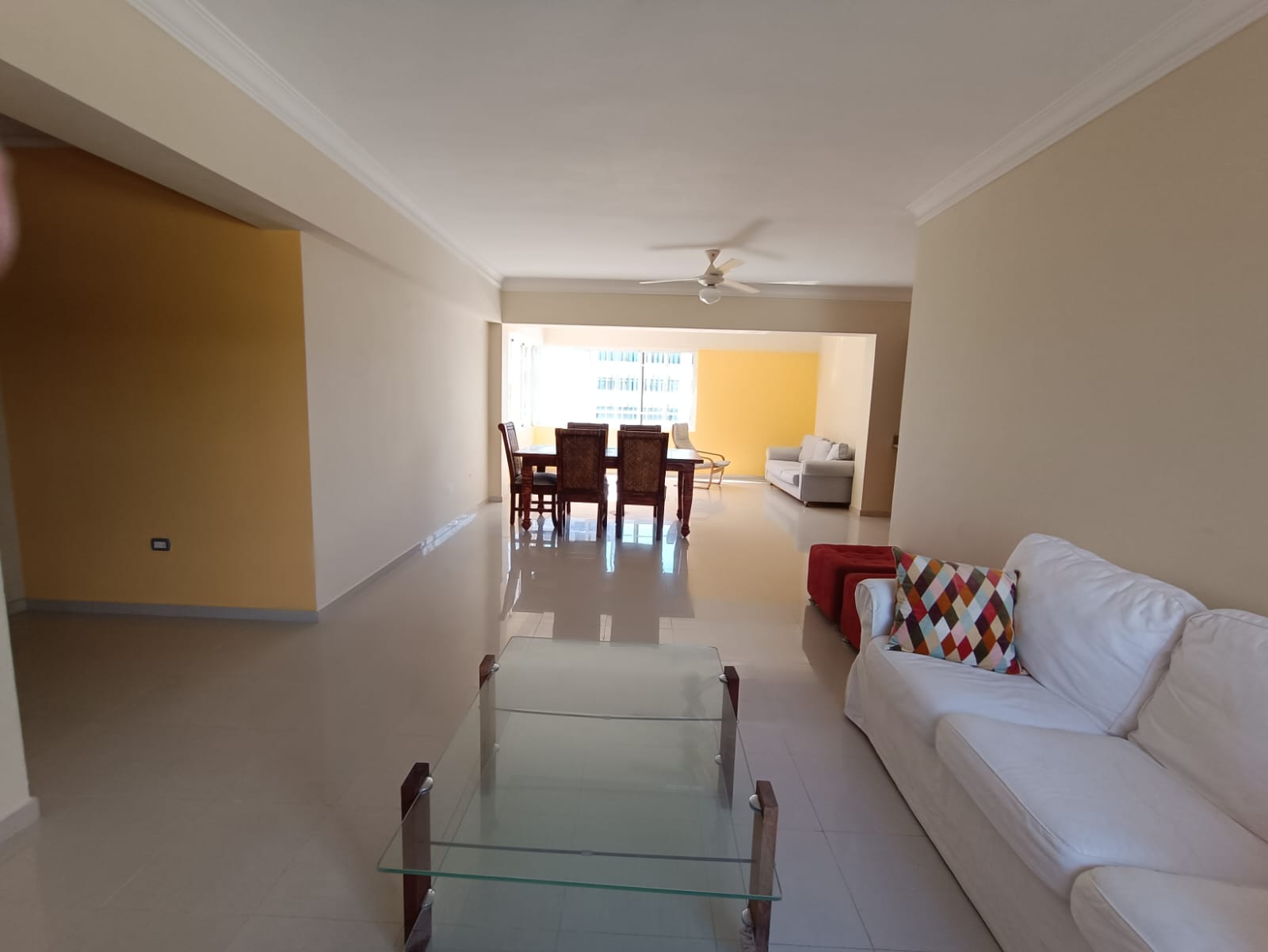 apartamentos - Apto en la Esperilla, RES. ESCORIAL X, AV. BOLIVAR, 170 Mts.2, 2 HABS.,  frente  5