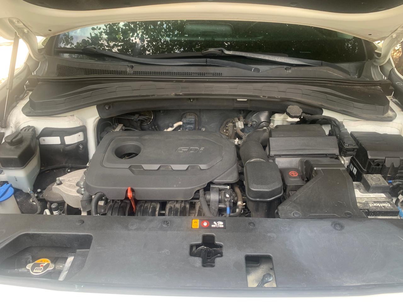 jeepetas y camionetas - 2019 Hyundai Santa Fe SEL Plus, clean carfax 4