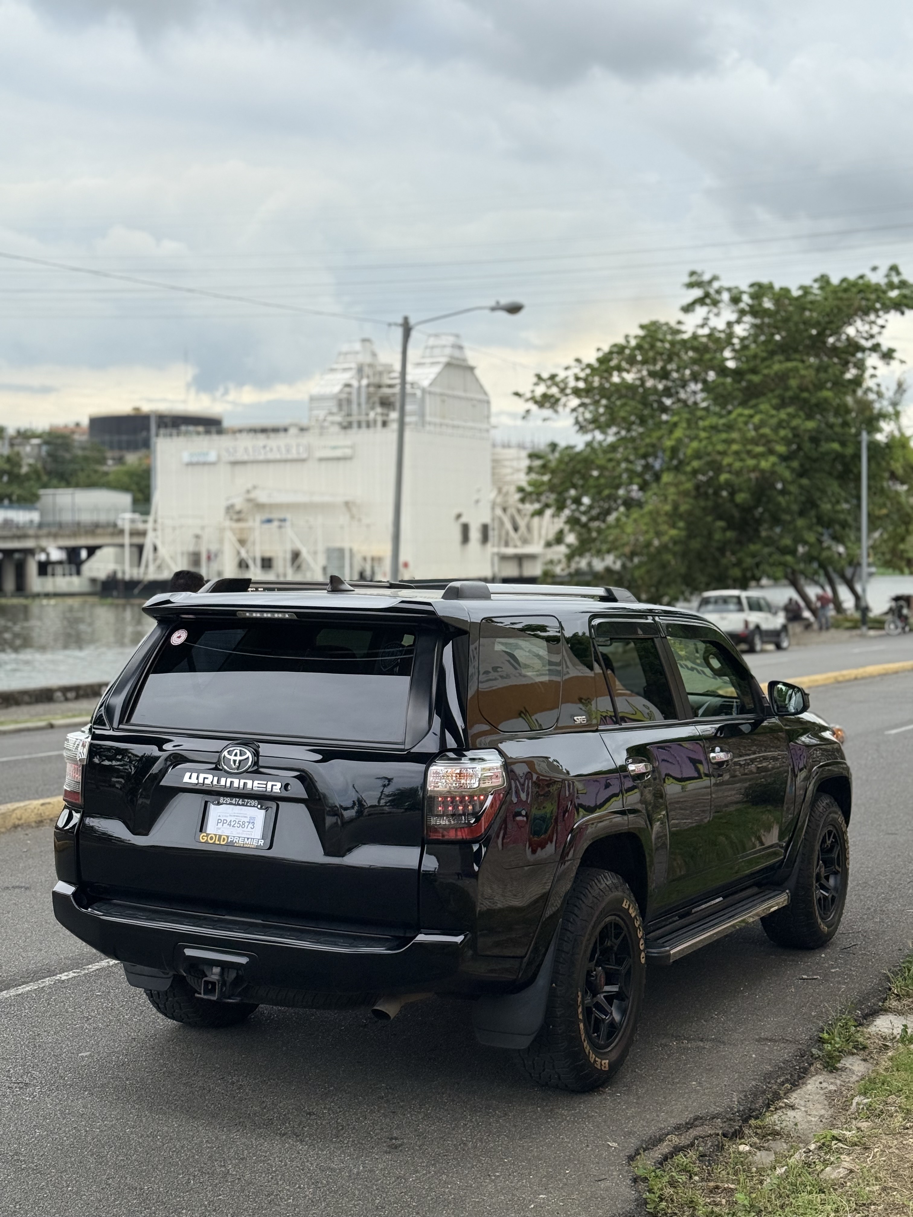 jeepetas y camionetas - TOYOTA RUNNER 2021 SR5  3