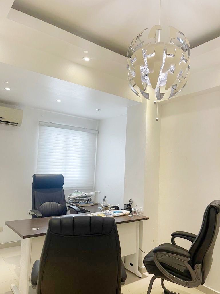 oficinas y locales comerciales - Local en venta en el millon 1