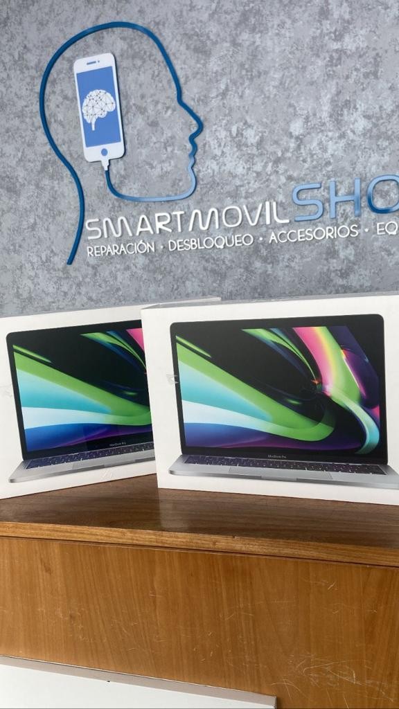 computadoras y laptops - MACBOOK PRO CHIP M2 512GB SSD 8GB RAM NUEVA OPEN BOX
