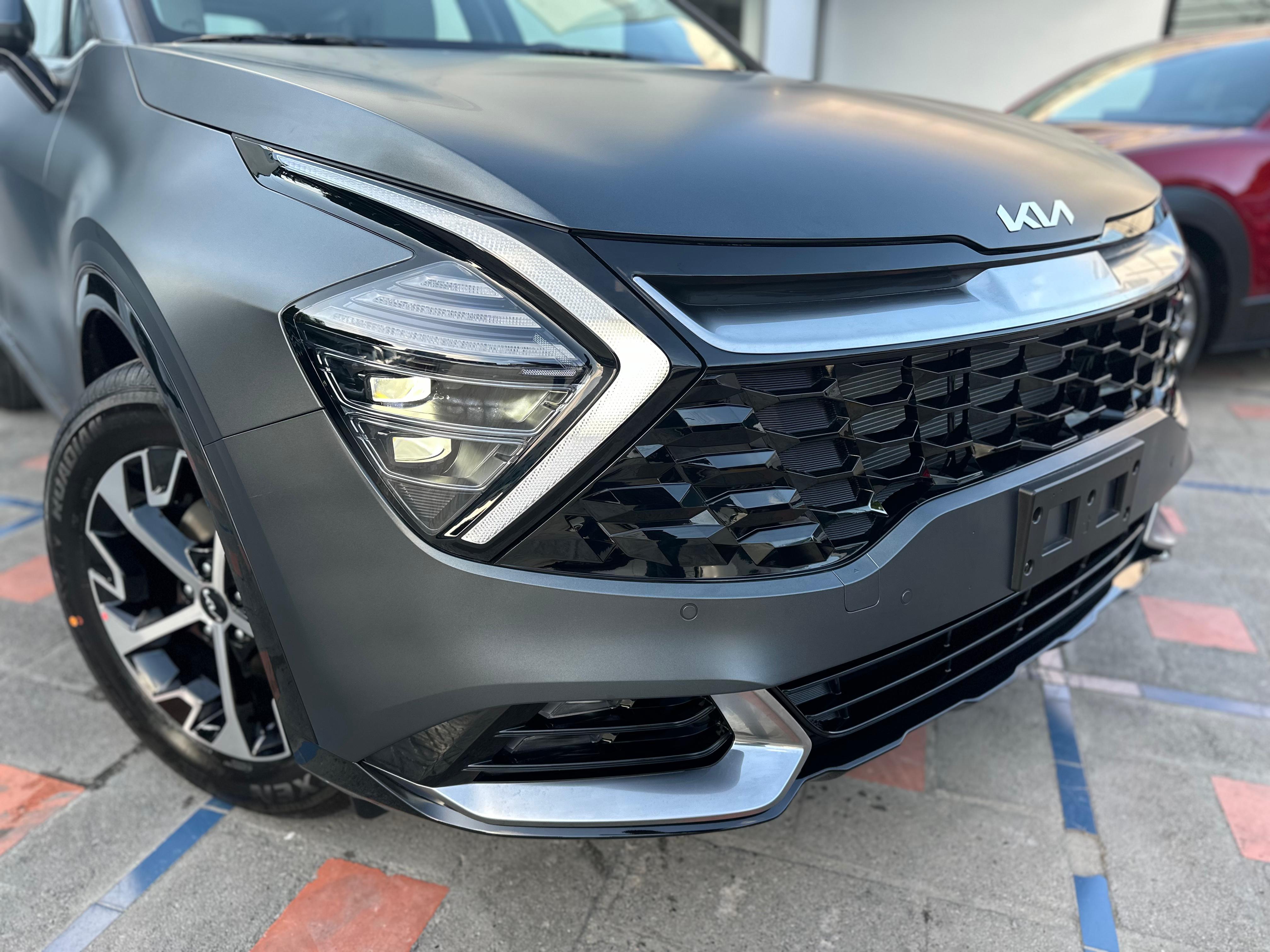 jeepetas y camionetas - KIA SPORTAGE LUXURY 2025 1