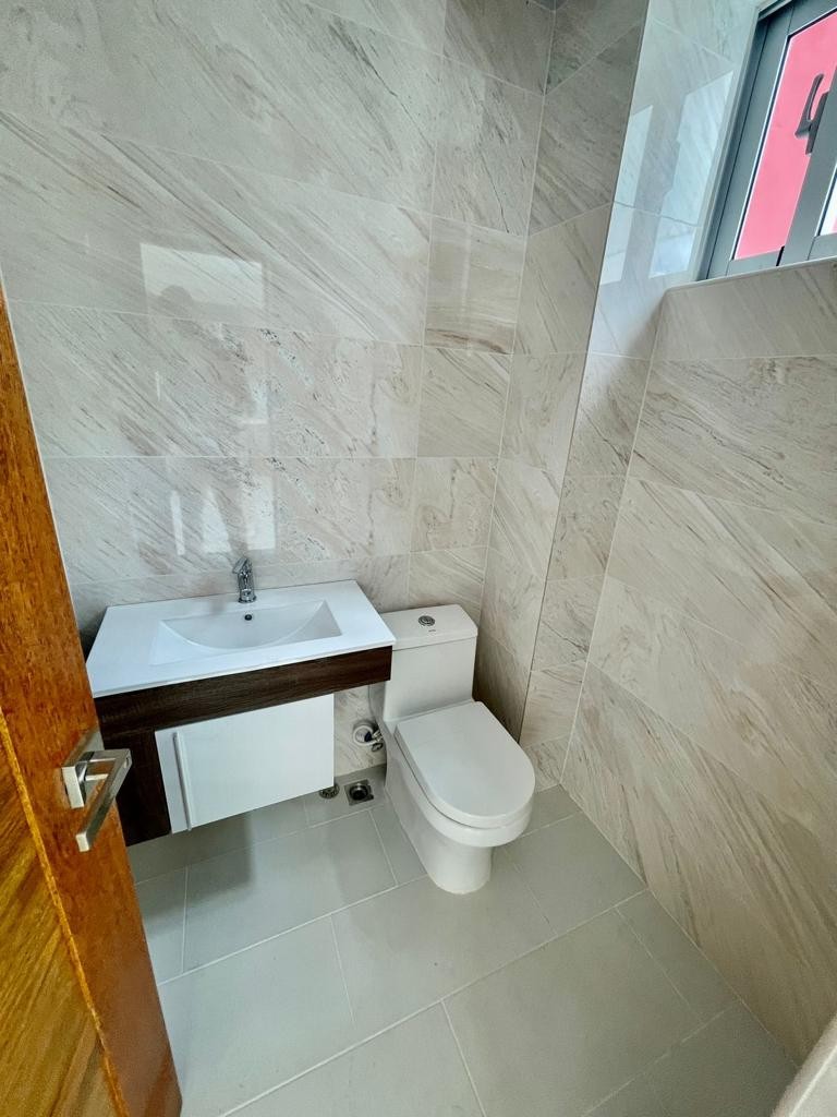 apartamentos - Apartamento 6to Nivel con Ascensor en La Rinconada  6