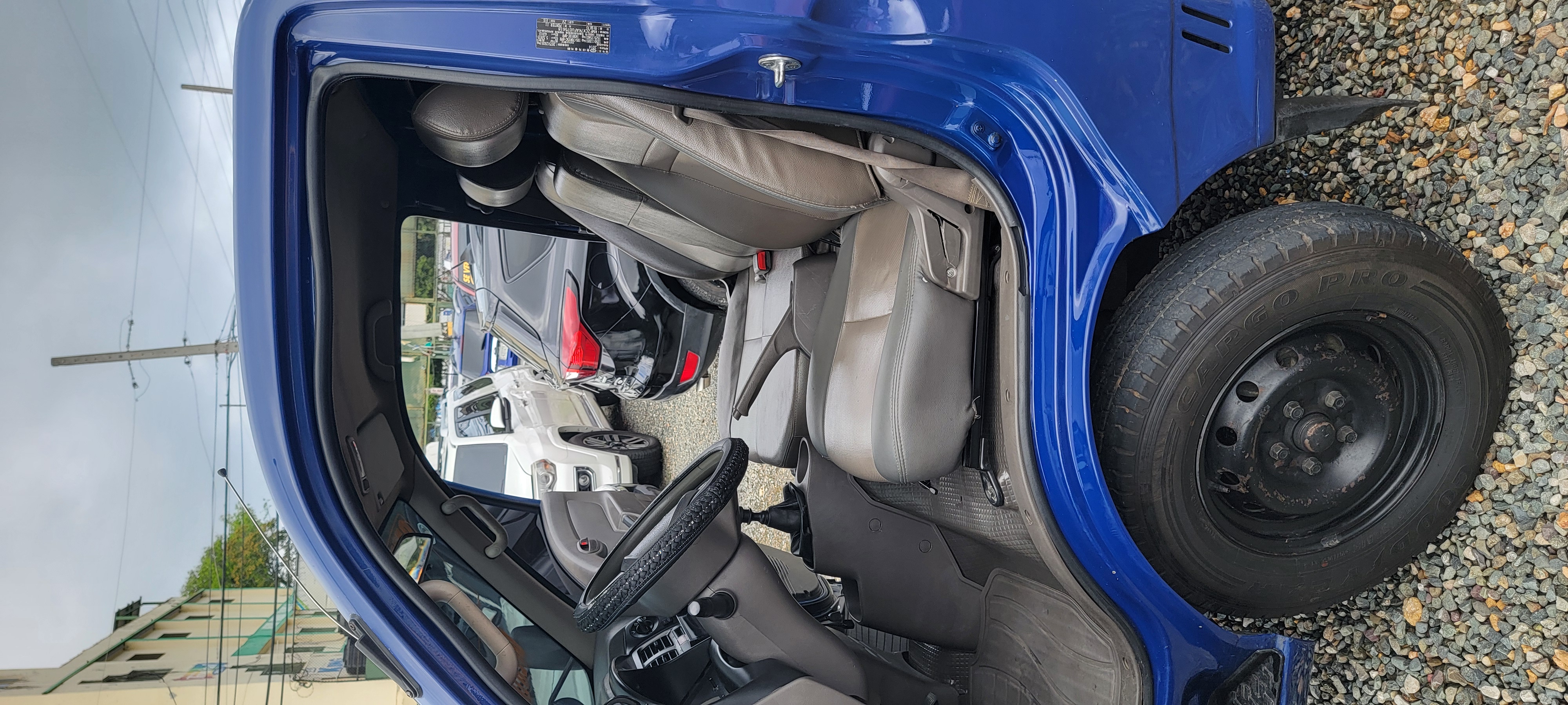 camiones y vehiculos pesados - KIA PORTER II  2015 3