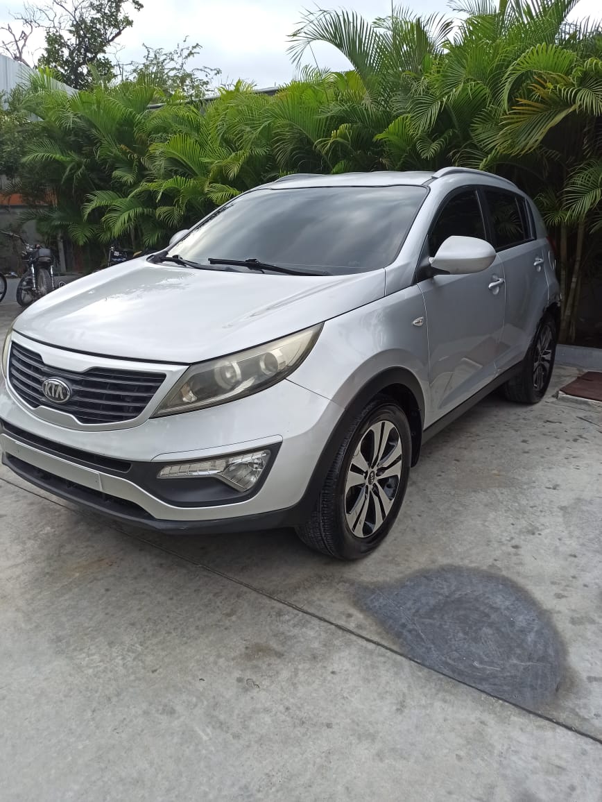 jeepetas y camionetas - 🚗 SE VENDE KIA SPORTAGE 2013–DIESEL–AUTOMÁTICA 🚗 1