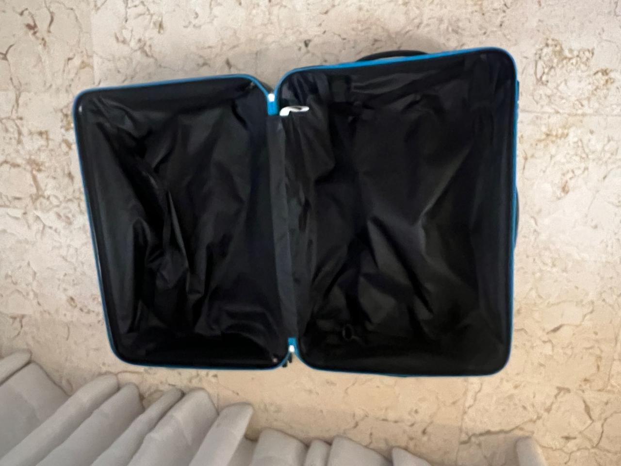 carteras y maletas - Maleta 50o 40 libras  2