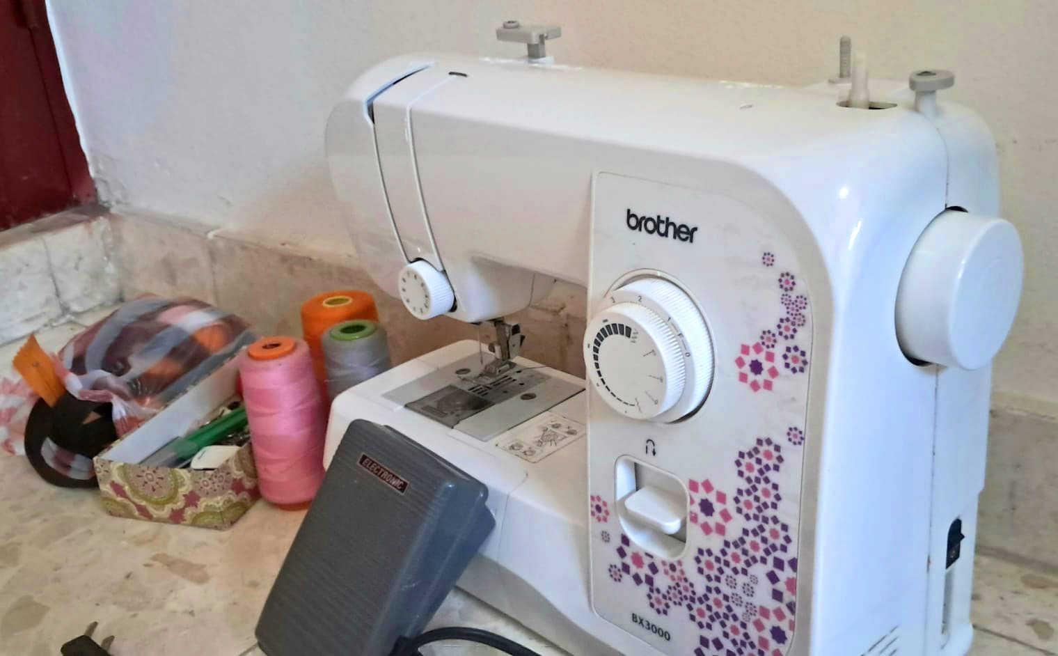 electrodomesticos - MAQUINA DE COSER MECÁNICA DE 2 PUNTADAS 5