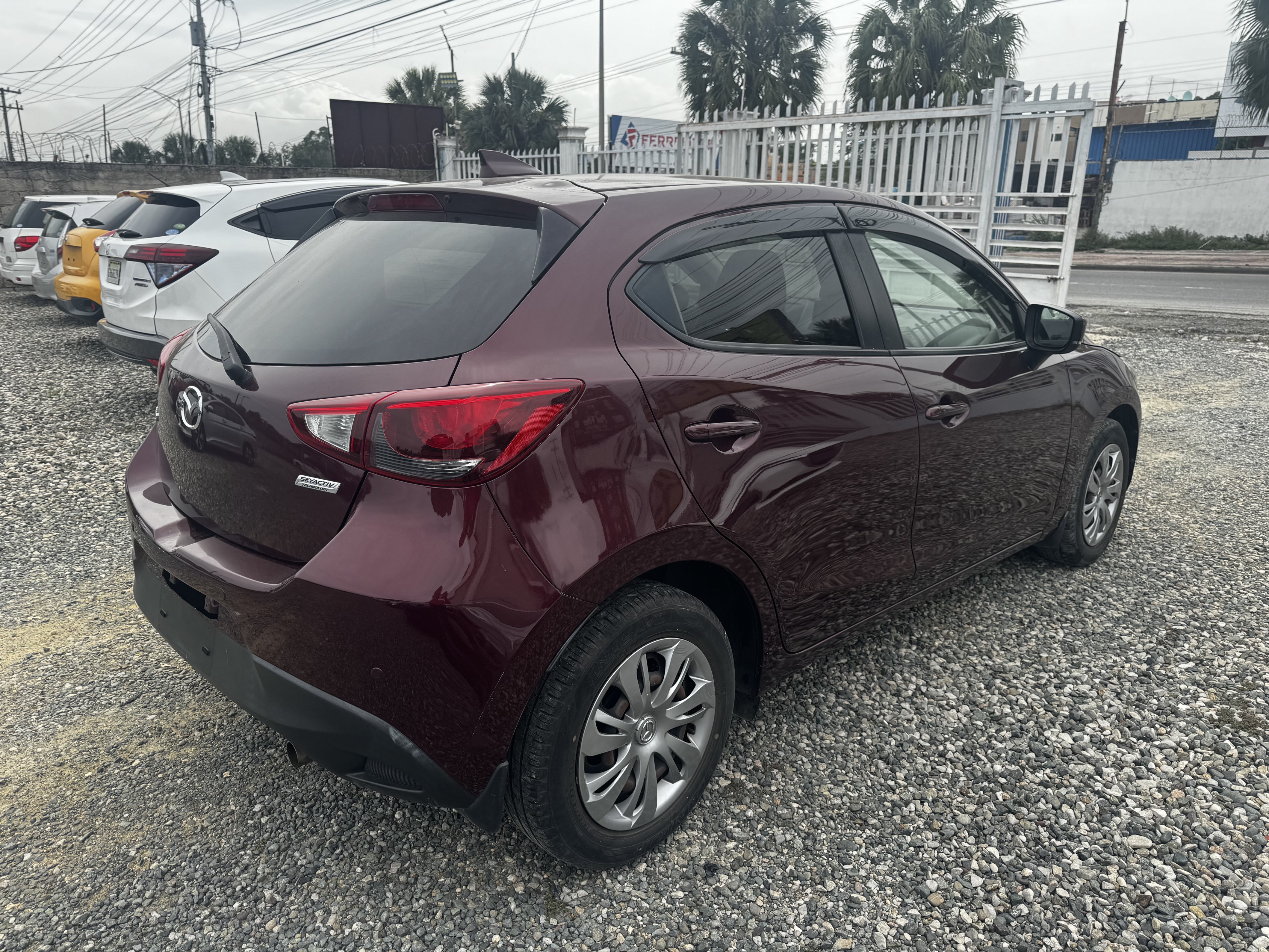 carros - Mazda Demio 2019 9
