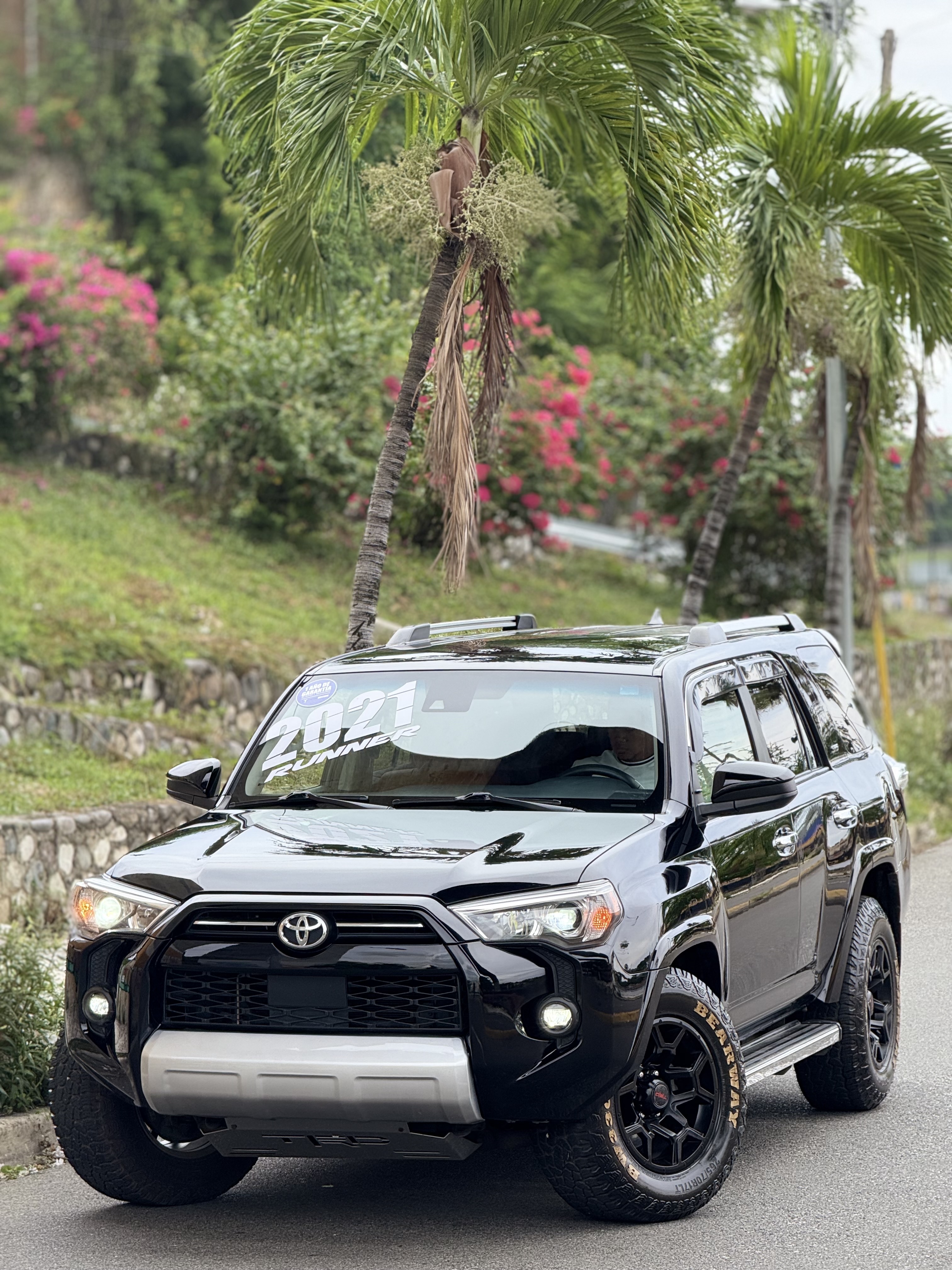 jeepetas y camionetas - TOYOTA RUNNER 2021 SR5 