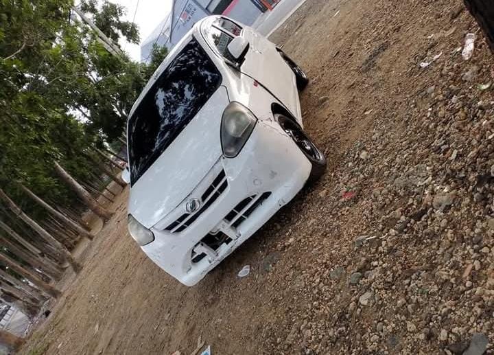 carros - Daihatsu MIra 2013 4
