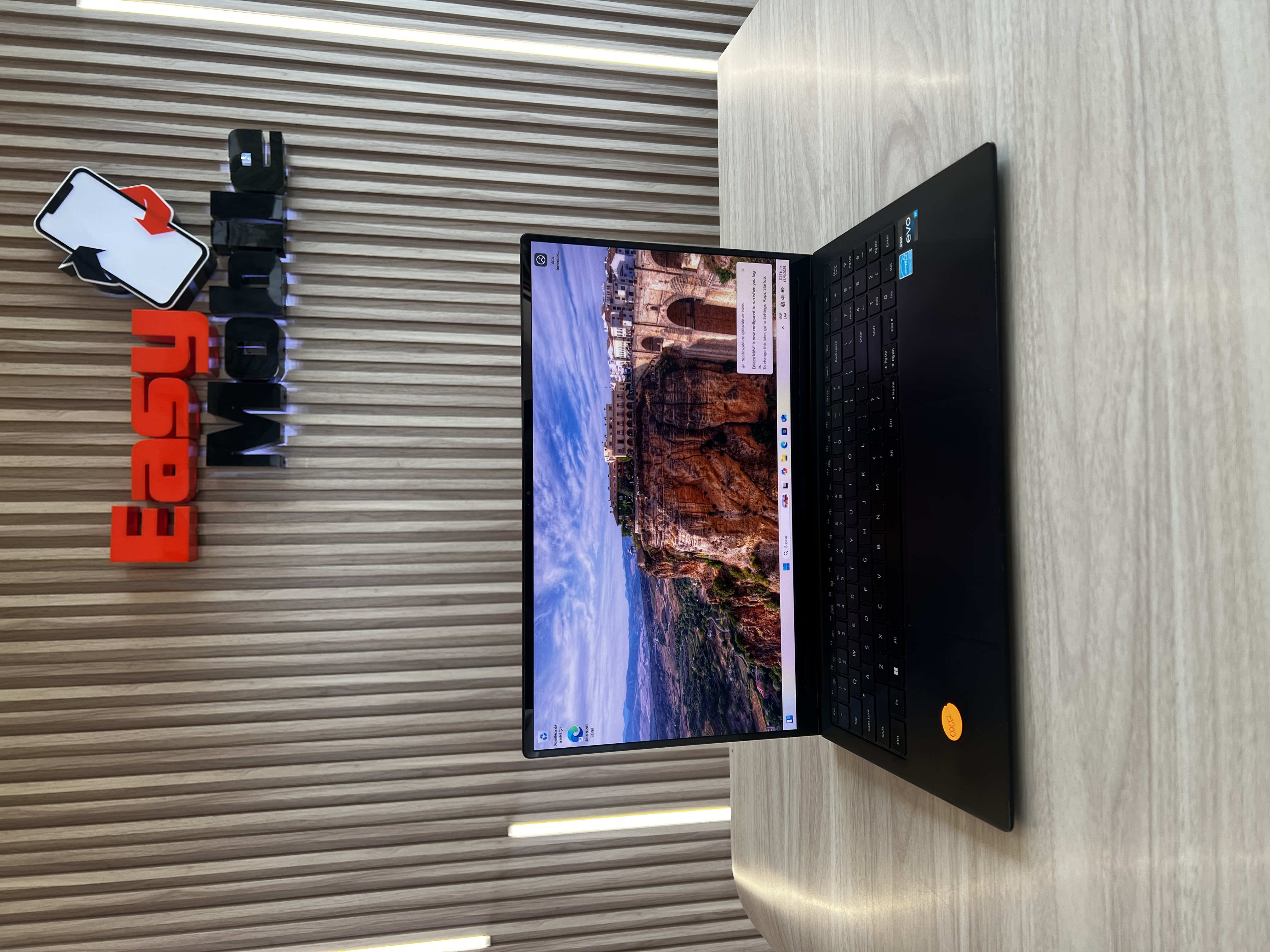 computadoras y laptops - BOOK 2 PRO 15.6" 17-12 16/512 intel iris Xe  2