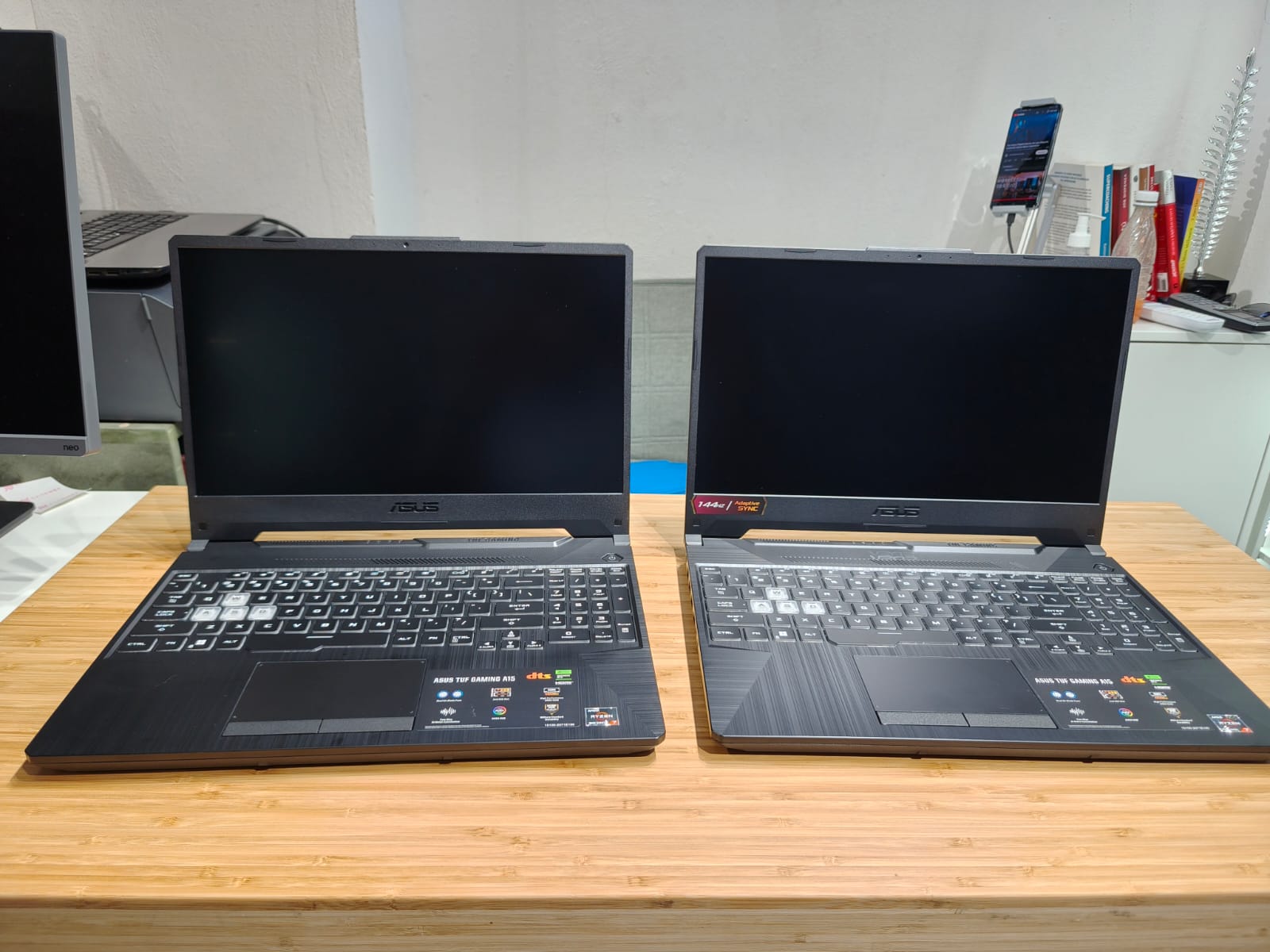 computadoras y laptops - ASUS 15.6" 144HZ, Ryzen 7 7435HS RTX3050 16/512GB 7
