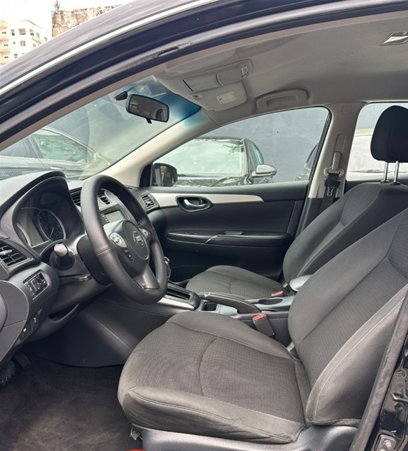 carros - 2019 Nissan Sentra  4