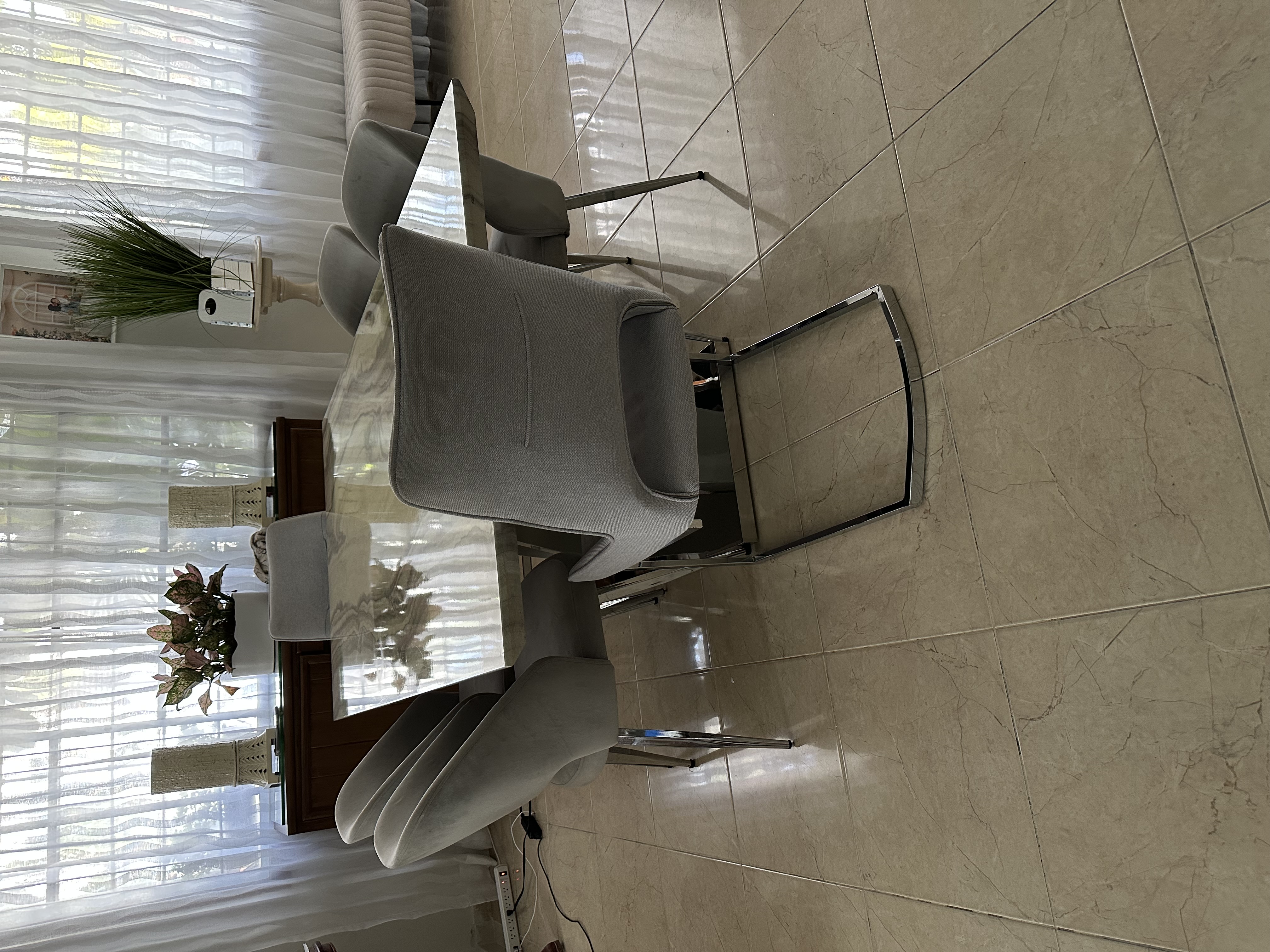 muebles y colchones - Comedor 6 sillas de Ilumel como nuevo 60,000 0
