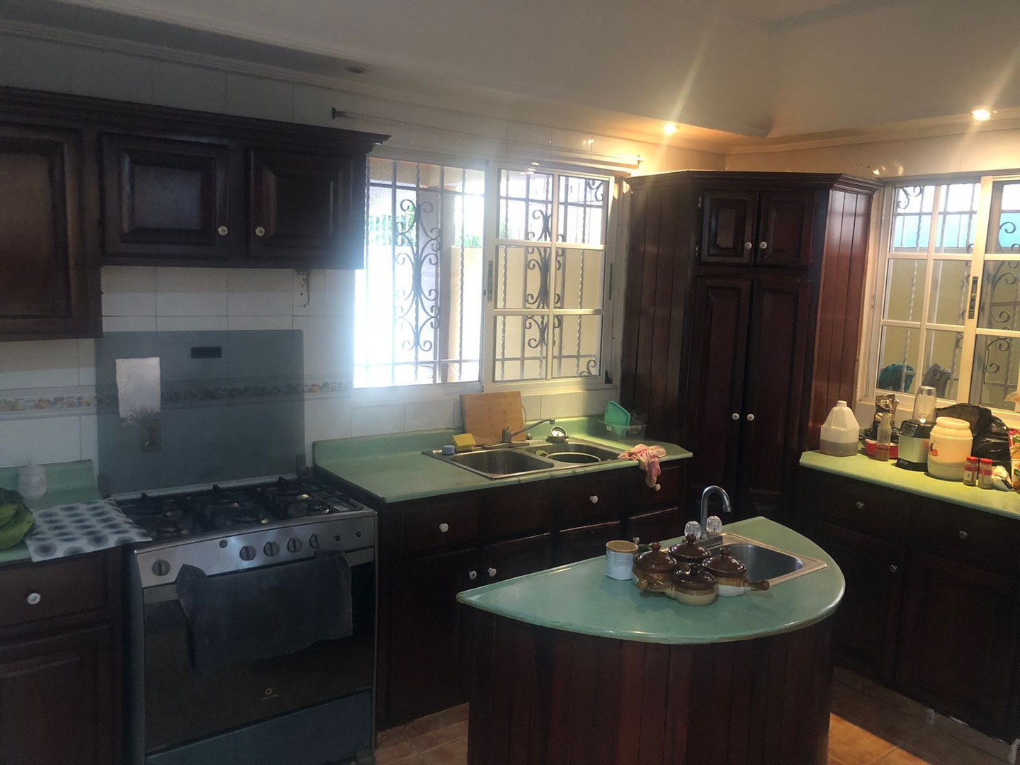 casas - Vendo casa en el residencial mirador del oeste    3 Hab Precio 6
