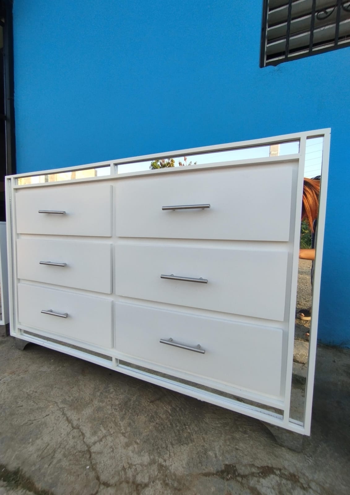 muebles y colchones - Gavetero de seis gavetas blanco con espejitos  0