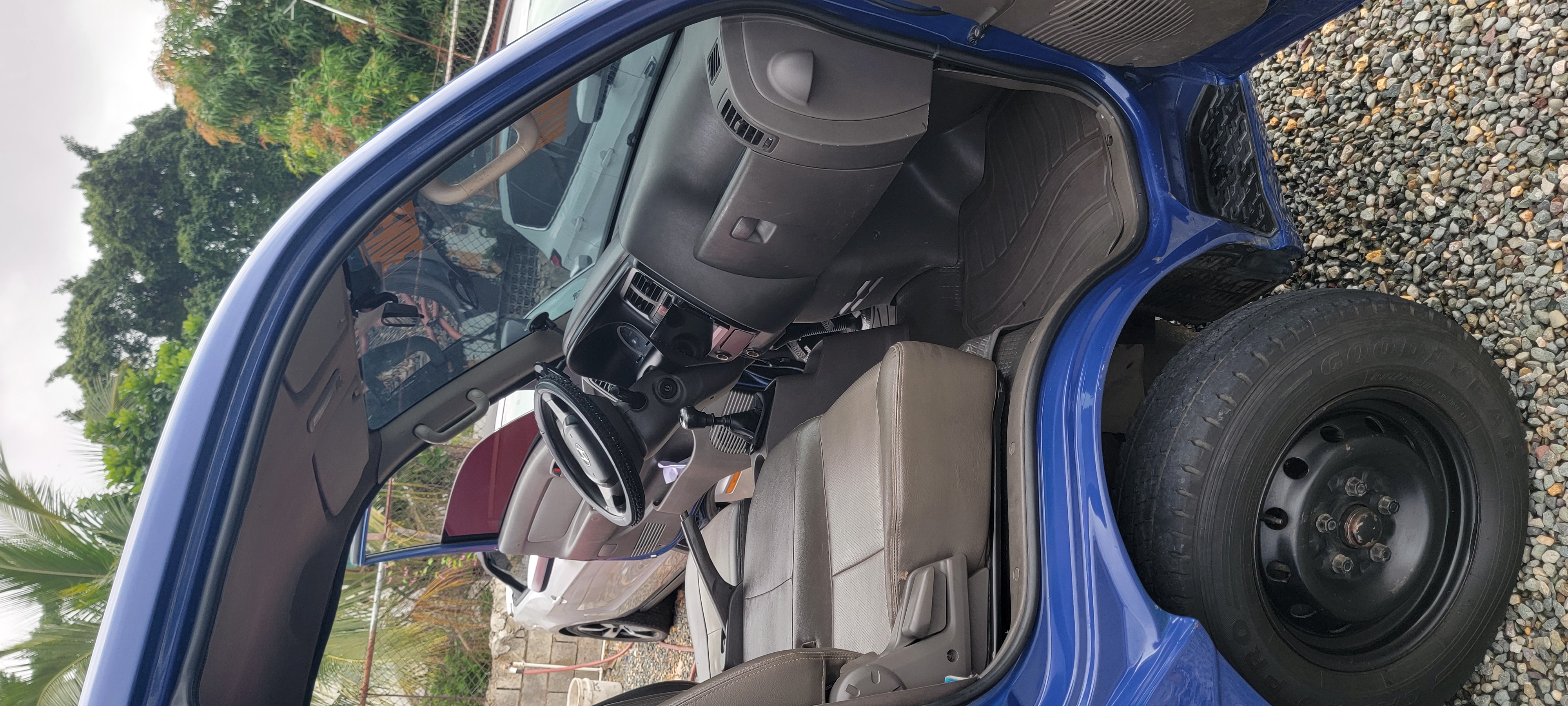 camiones y vehiculos pesados - KIA PORTER II  2015 4