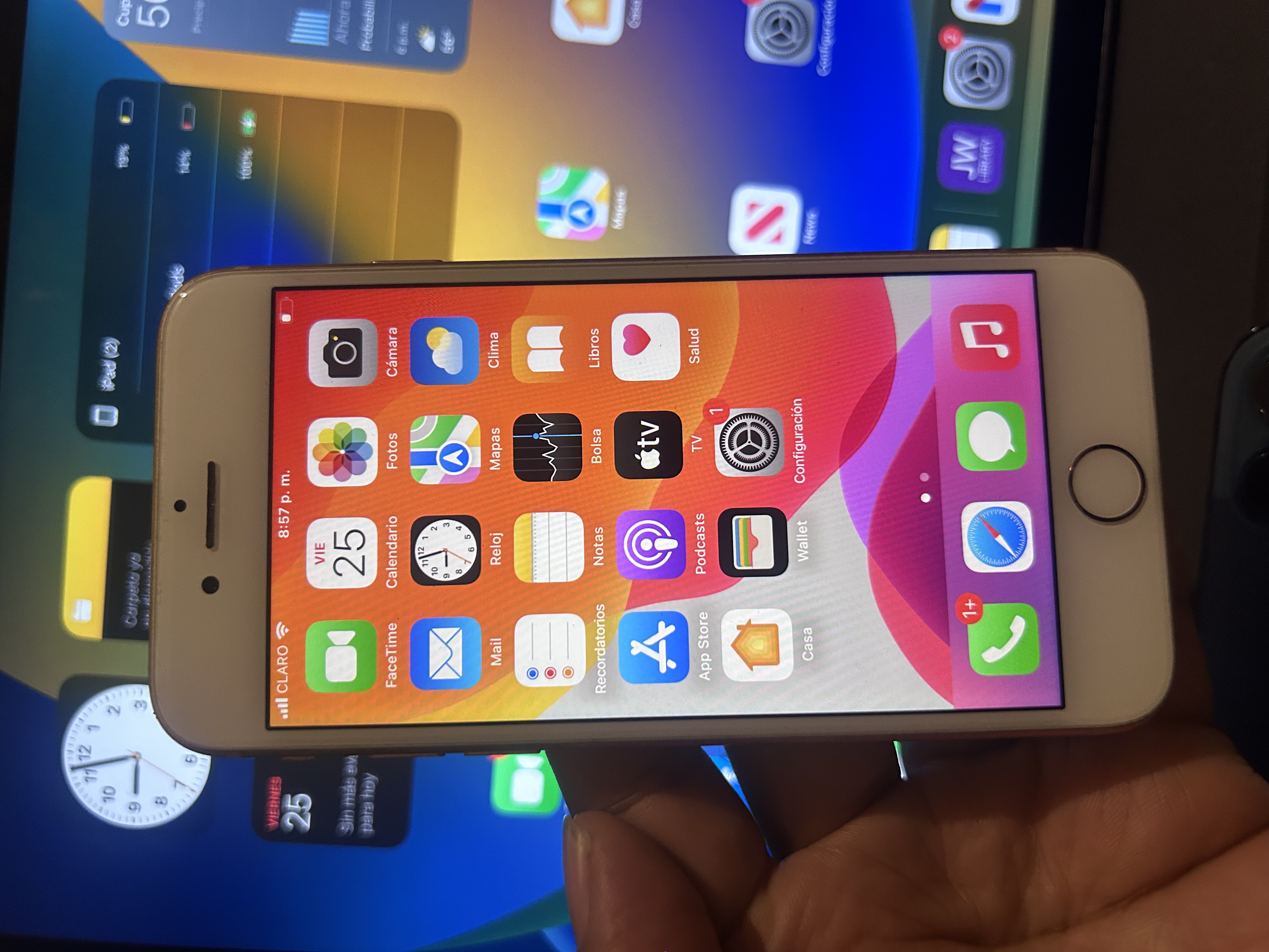 celulares y tabletas - iPhone 8 de 64gb 0