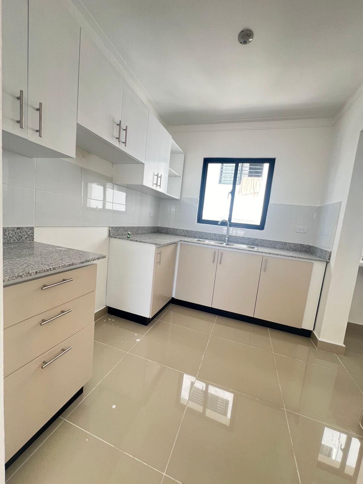 apartamentos - Venta de Apartamento en las Americas  2