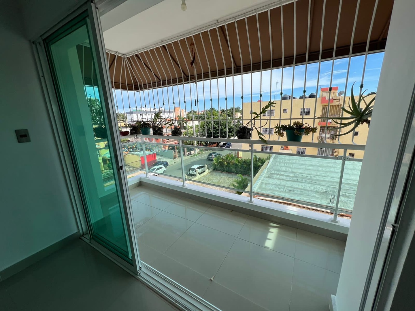 apartamentos - Venta de apartamento en vista hermosa de 163mts piso 4  3