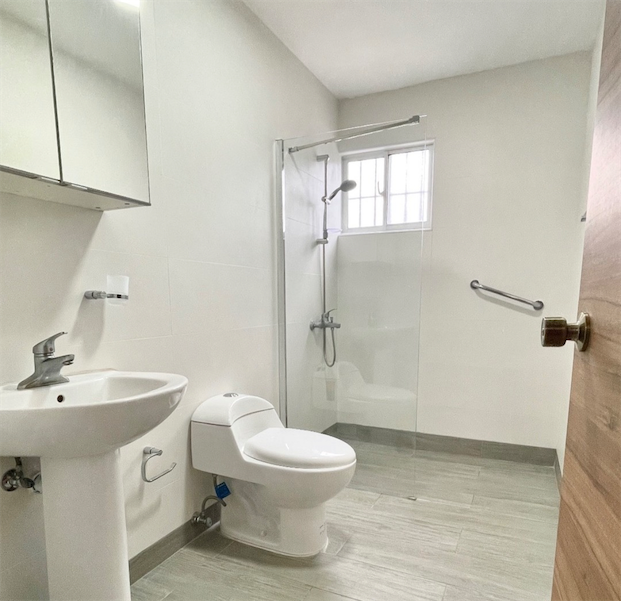 casas - Propiedad comercial en las praderas 4